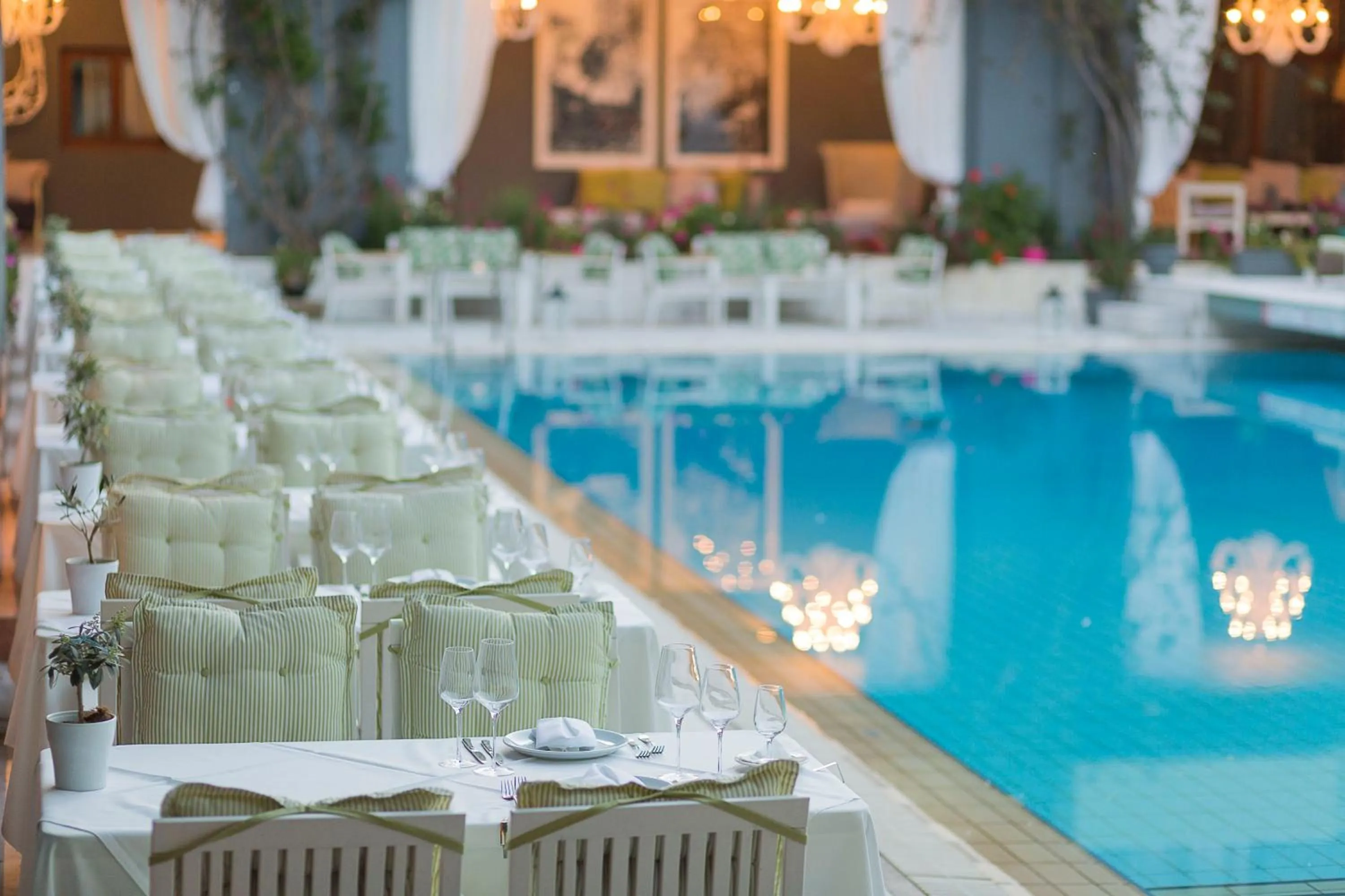 Swimming pool in La Piscine Art Hotel, Philian Hotels and Resorts