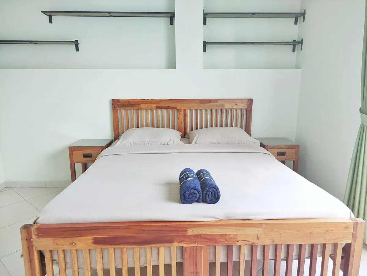Bed in Urbanest Inn House TB Simatupang