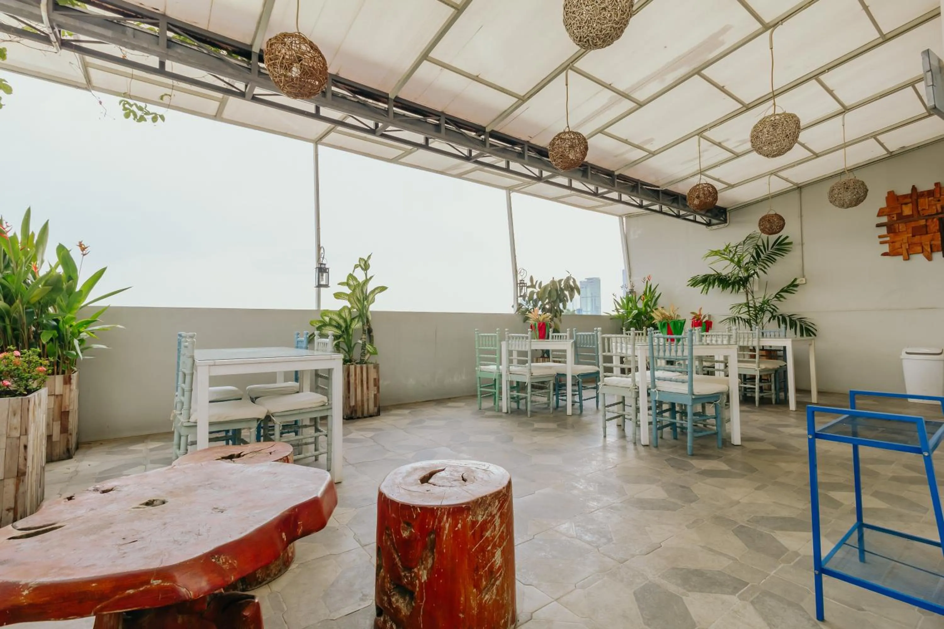 Balcony/Terrace in Urbanest Inn House TB Simatupang