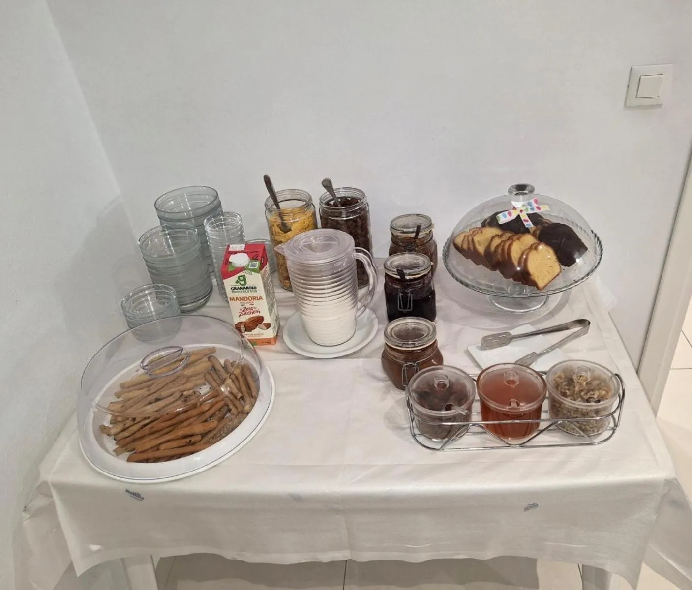 Breakfast in Anamnesis City Spa