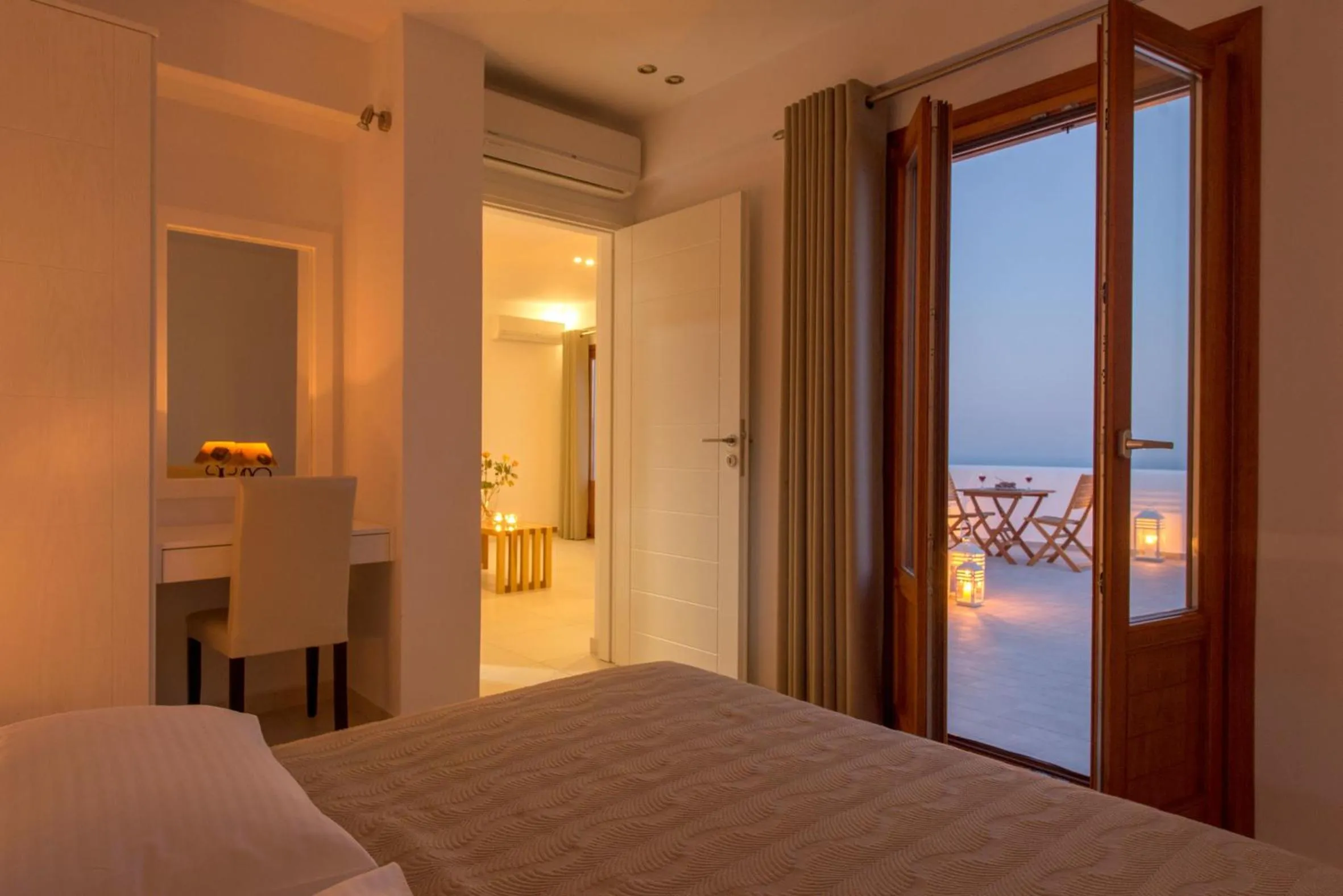 Bed in Anamnesis City Spa