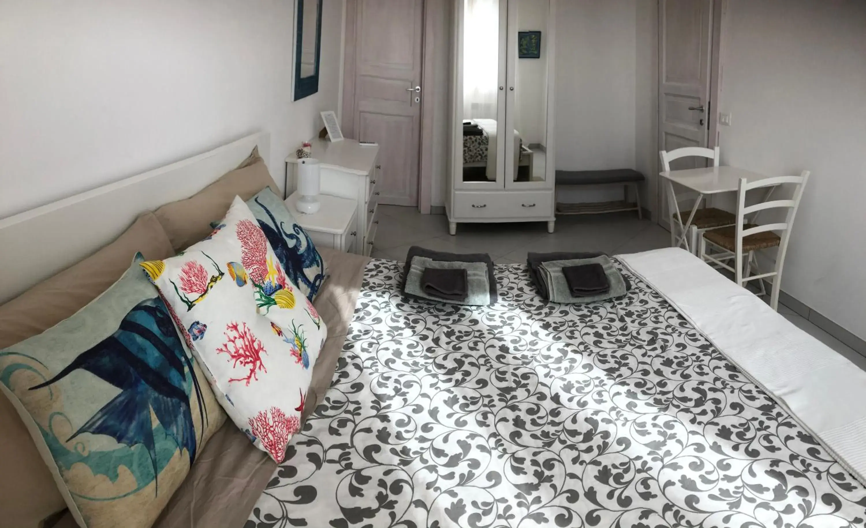 Double Room with Private Bathroom - single occupancy in Casa Giada Double Room with Private Bathroom - single occupancy in Casa Giada