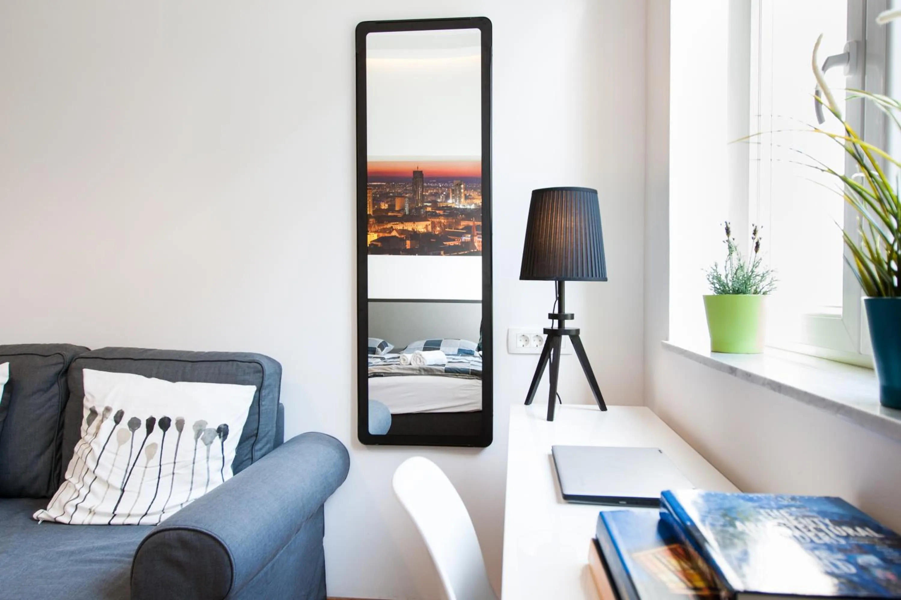 Living room, Bed in LOOX apartments Hatzova