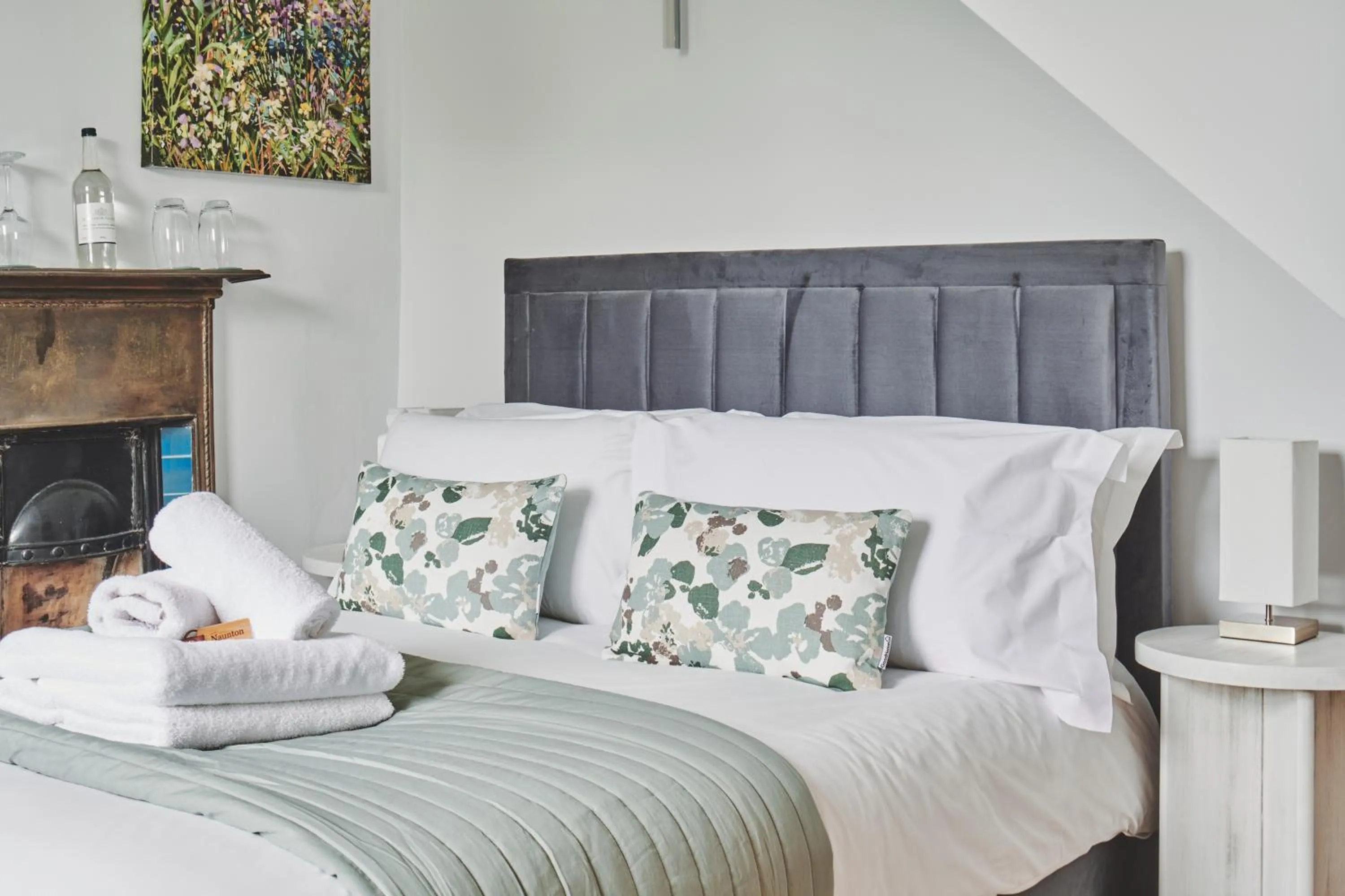 Bed in The Lansdowne Guest House