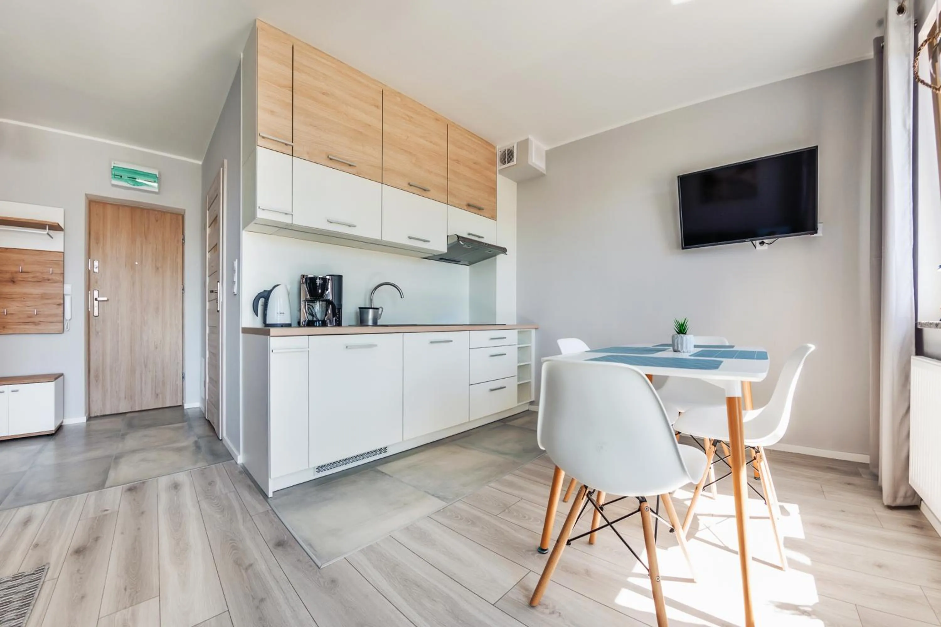 TV and multimedia in Kwartał Róży Wiatrów, Sun & Snow