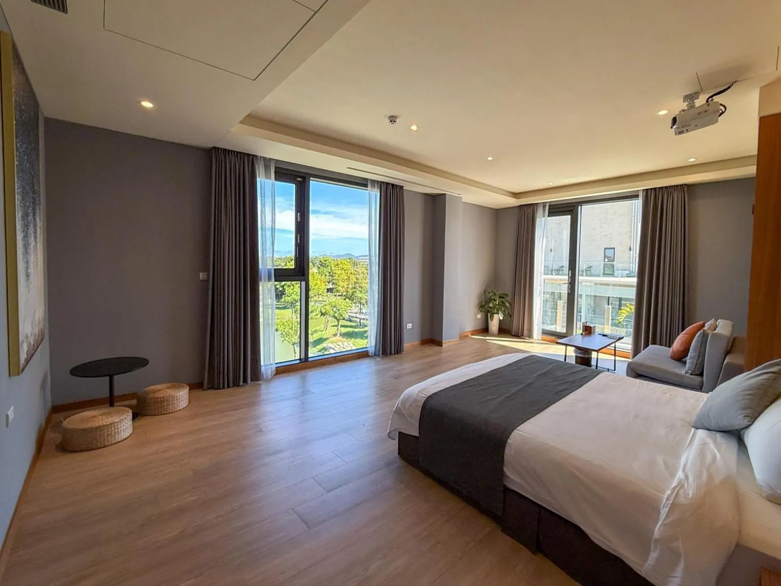 Photo of the whole room, Bed in Villa LOHERB