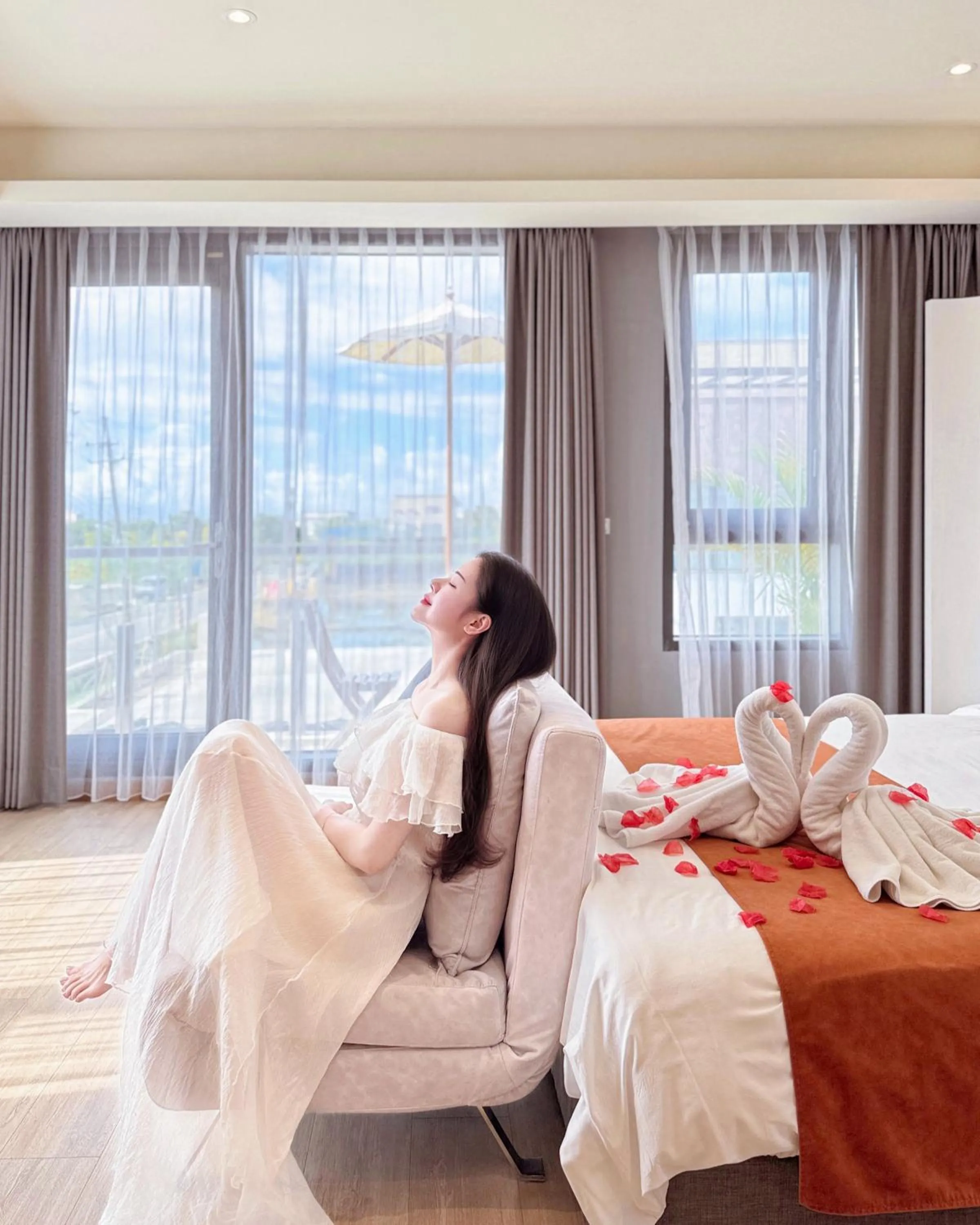 Property building, Bed in Villa LOHERB