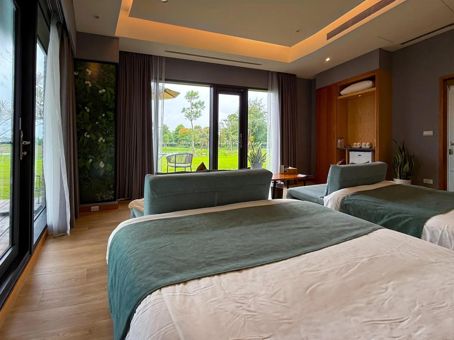 Photo of the whole room, Bed in Villa LOHERB