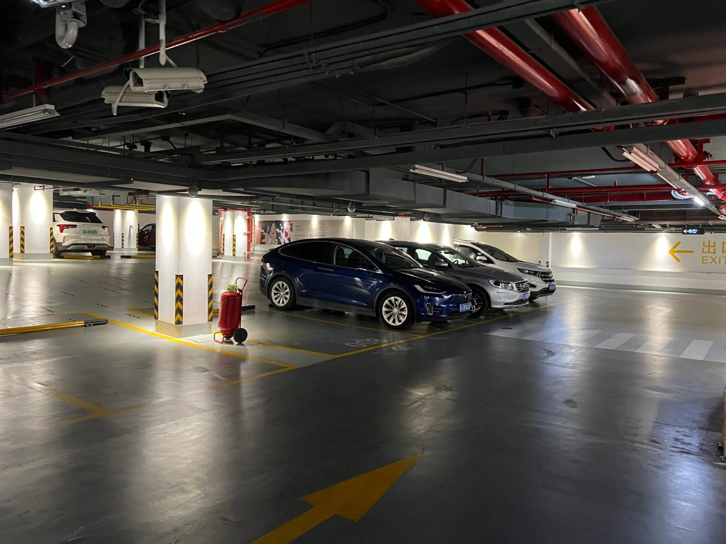 Parking in Pan Pacific Beijing