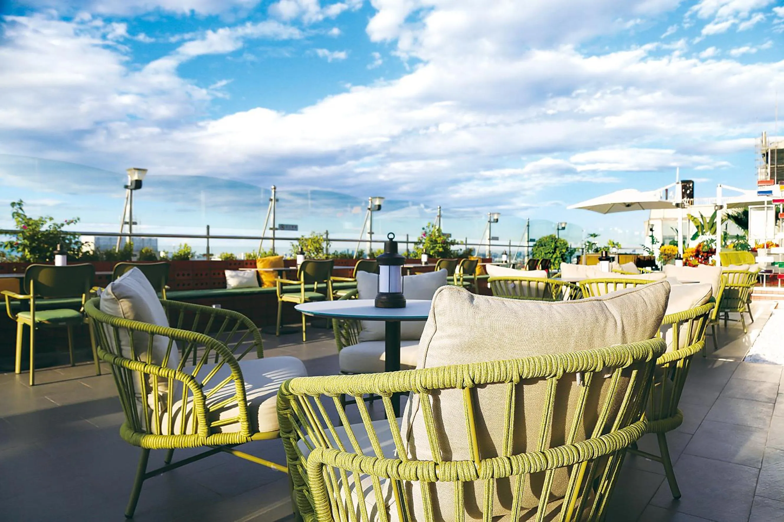 Lounge or bar in Pan Pacific Beijing