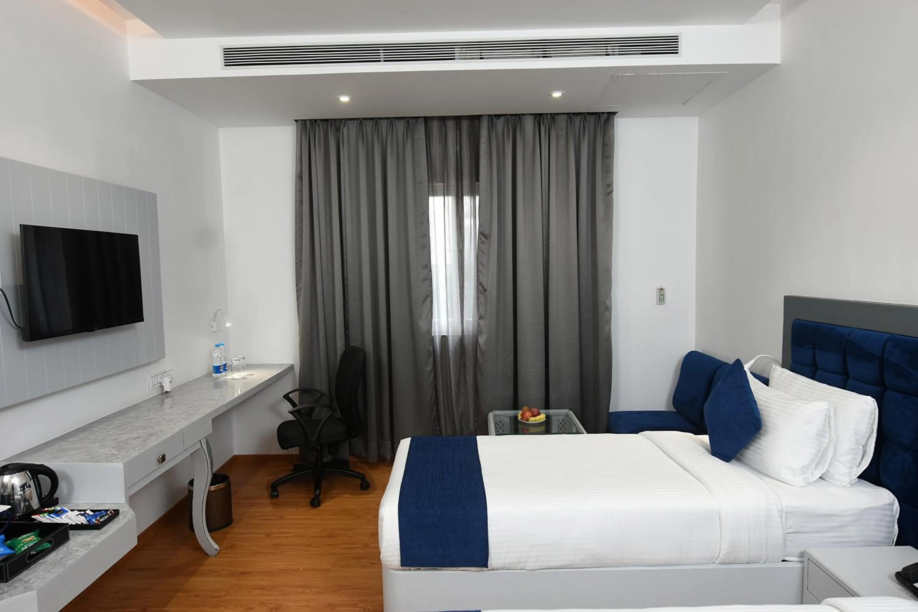 Bed in Kyriad Hotel Pimpri