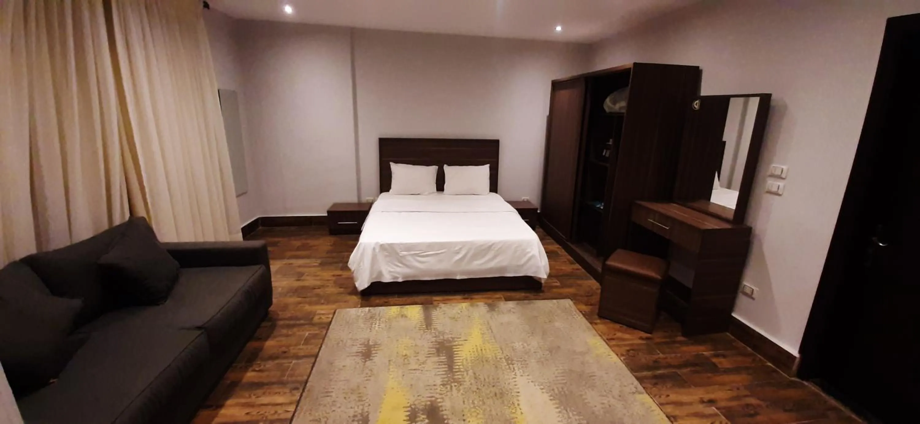 Bedroom, Bed in Nakhil Inn Residence