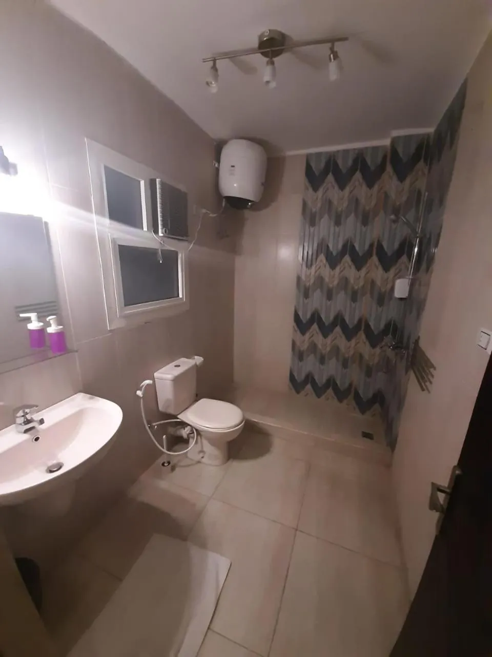 Bathroom in Nakhil Inn Residence