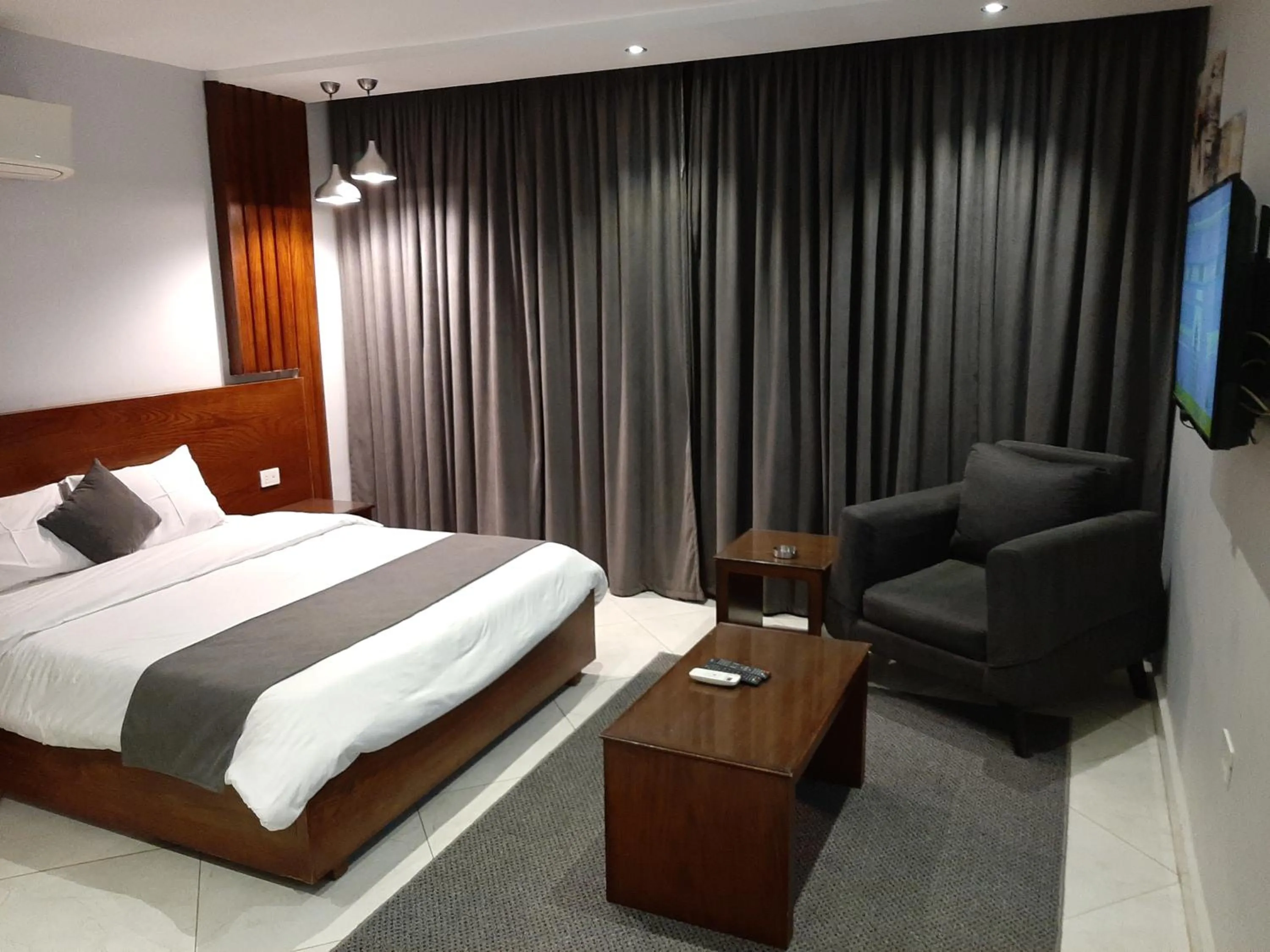 Bed in Nakhil Inn Residence