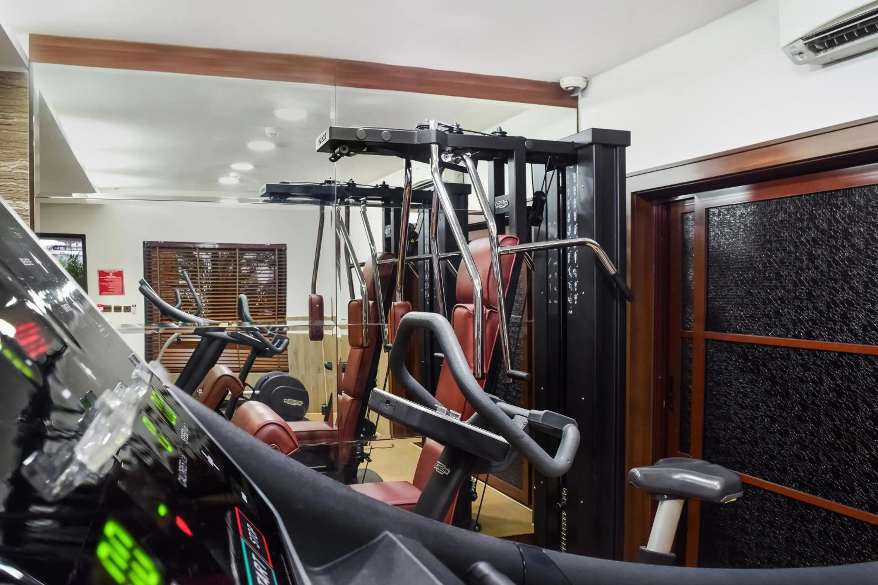 Fitness centre/facilities in BON Hotel Abuja