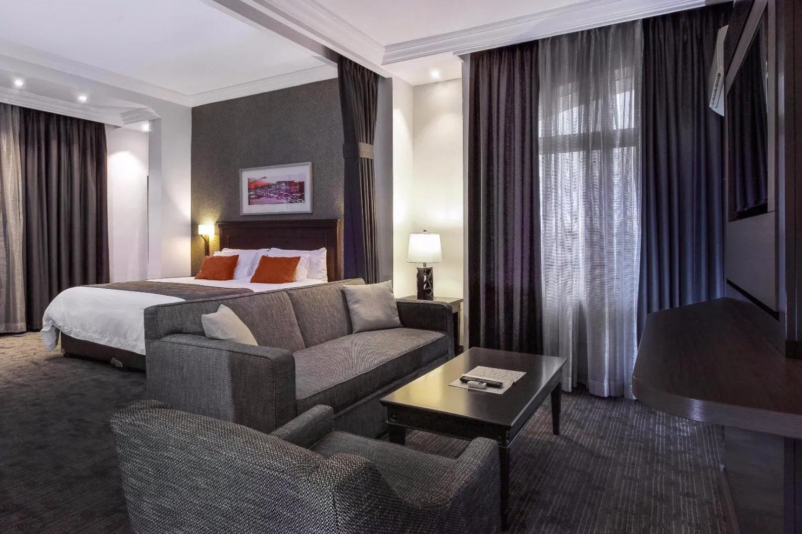 Living room, Bed in BON Hotel Abuja