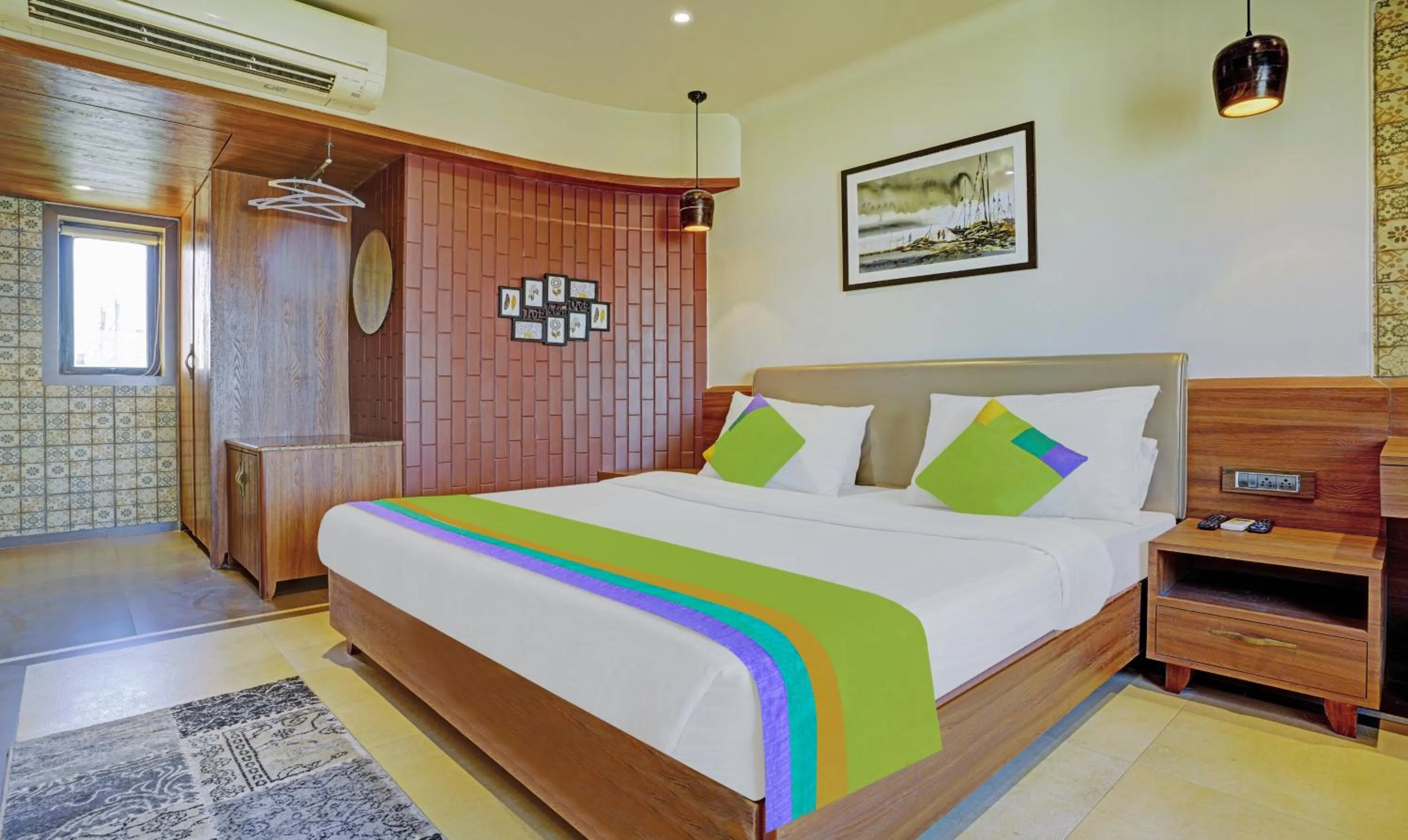 Bedroom, Bed in Treebo Olive Nest