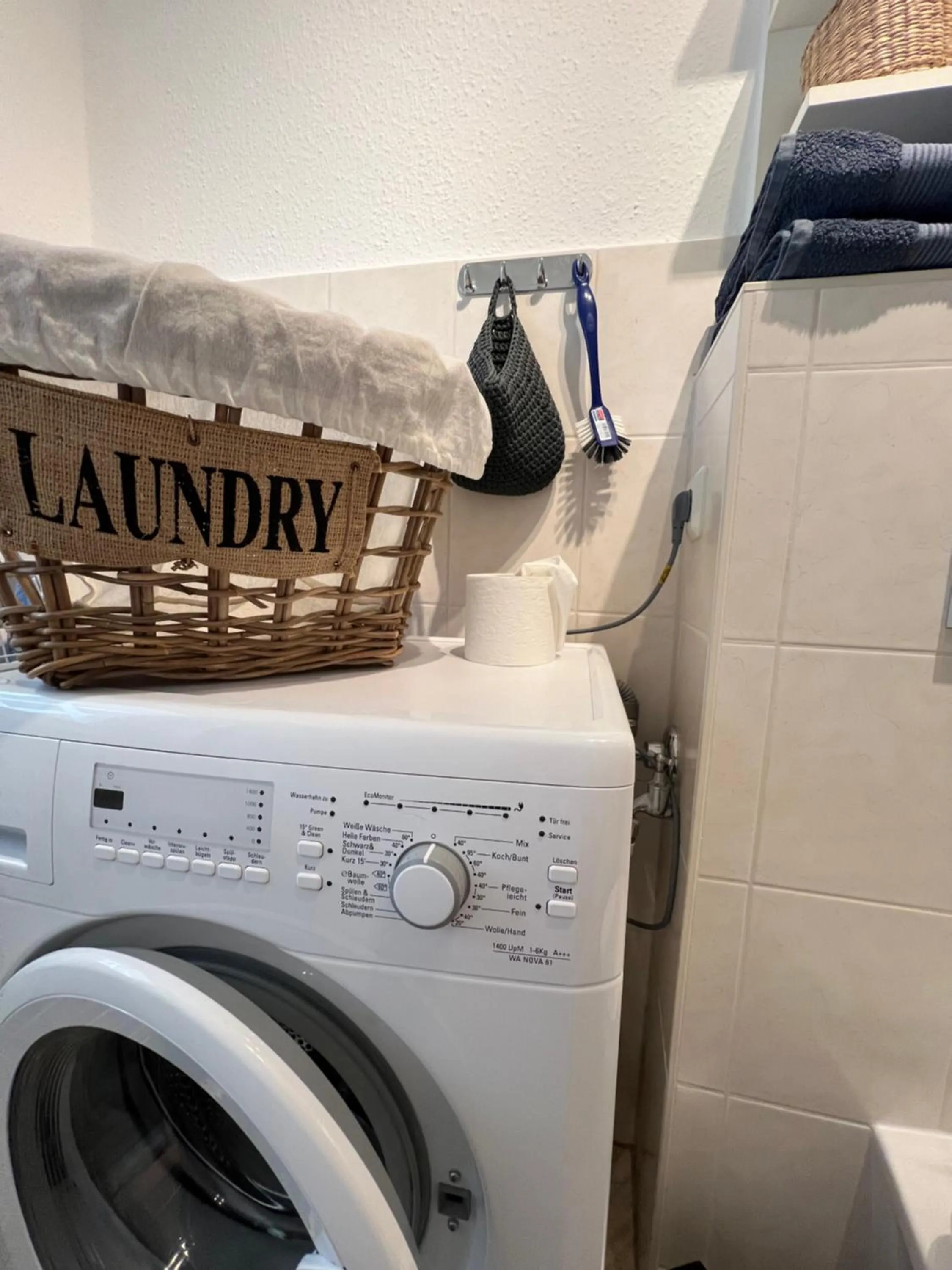 washing machine in Altstadt Apartment Bautzen