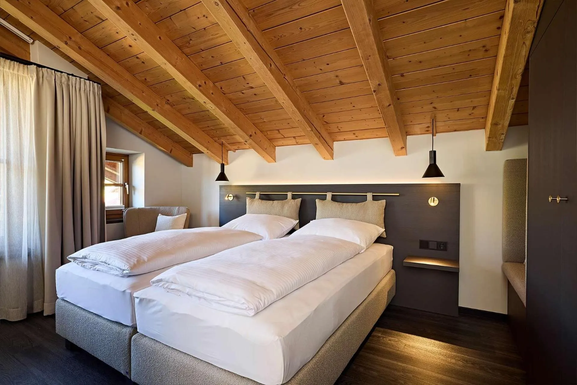 Bed in Hotel Die Krone - Immenstadt-Stein