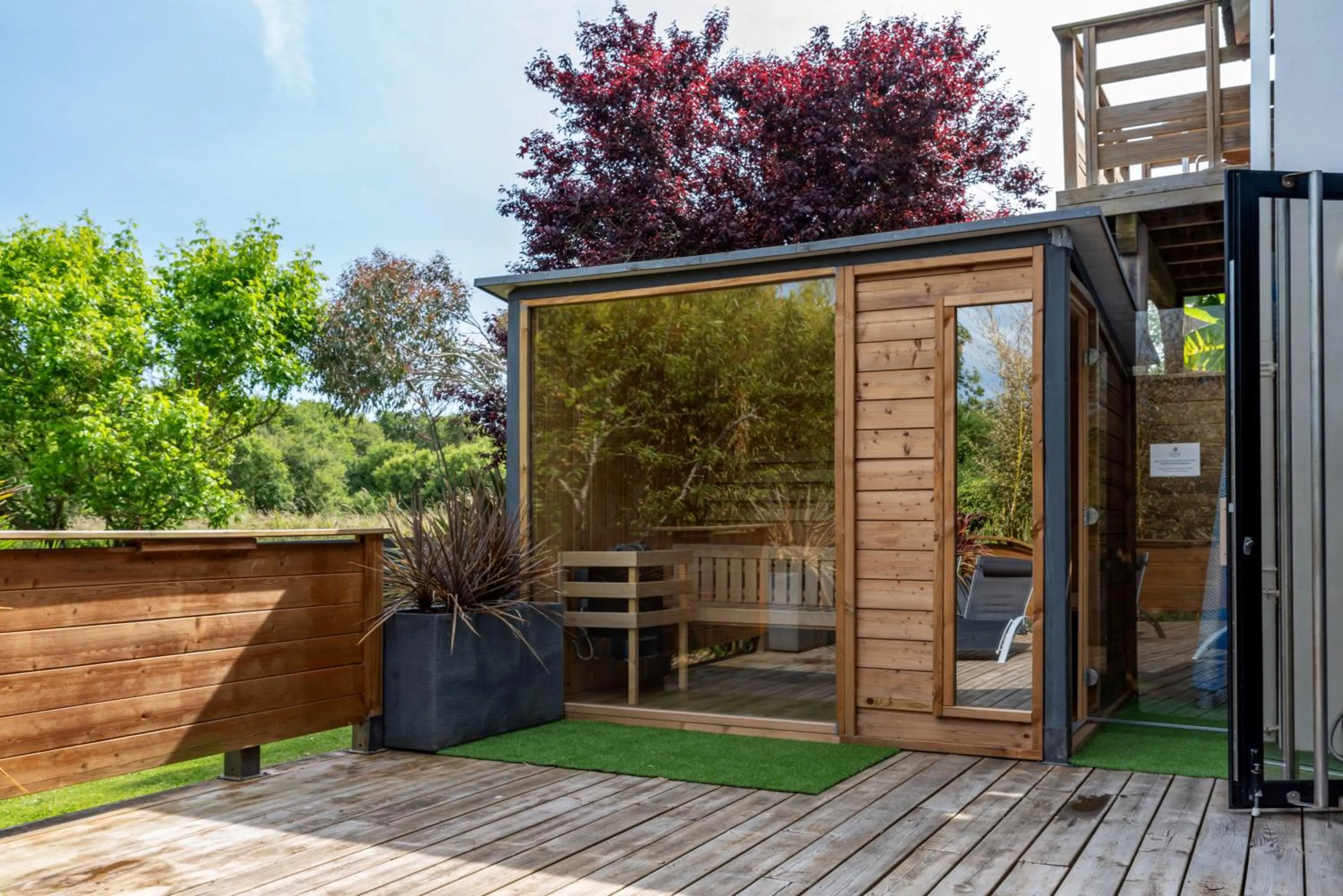 Sauna in Carnac Lodge Hotel & Spa