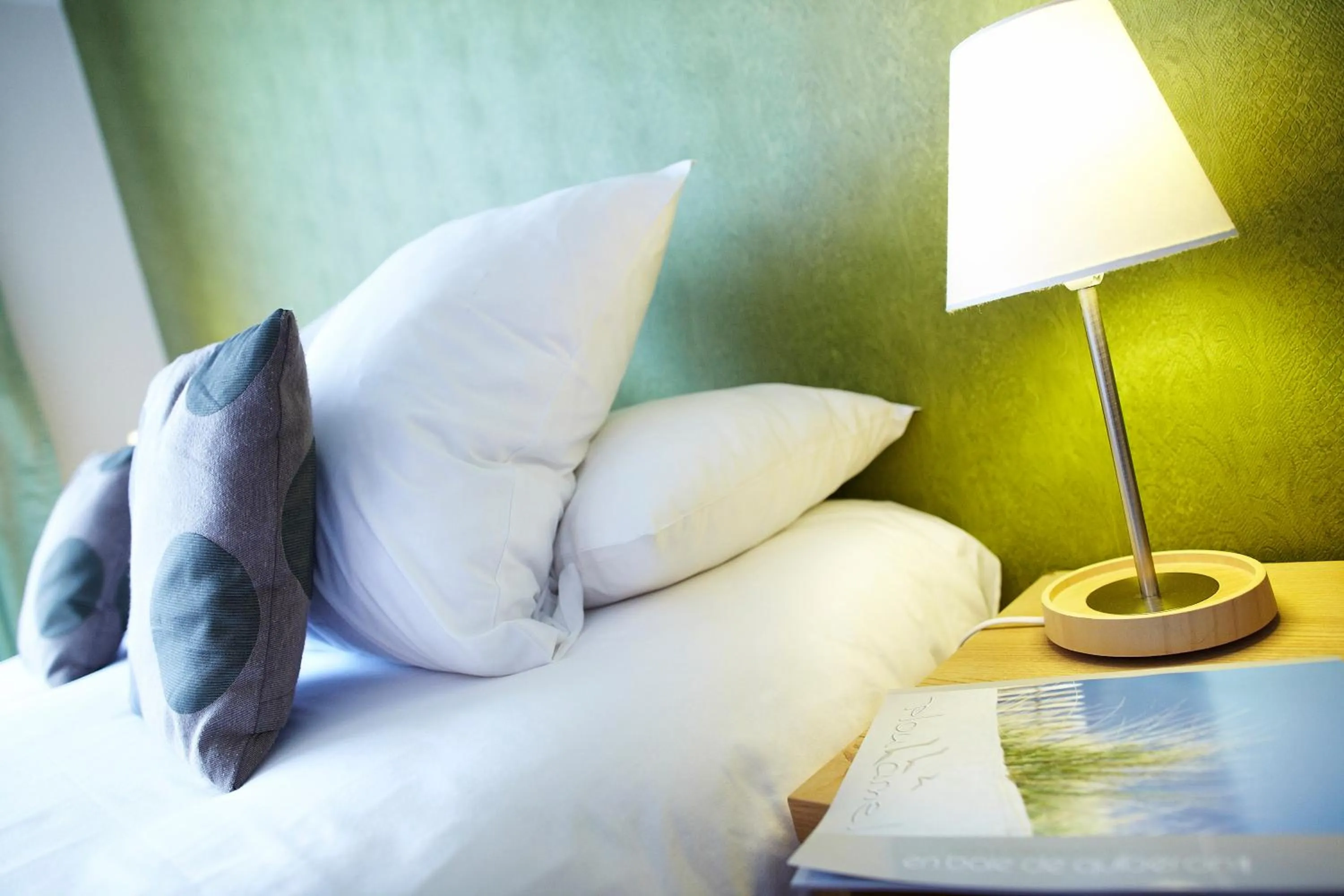 Bed in Carnac Lodge Hotel & Spa