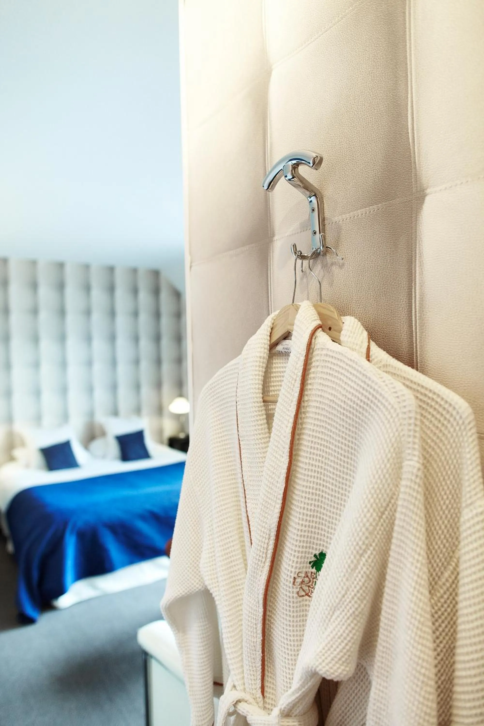 towels, Bed in Carnac Lodge Hotel & Spa