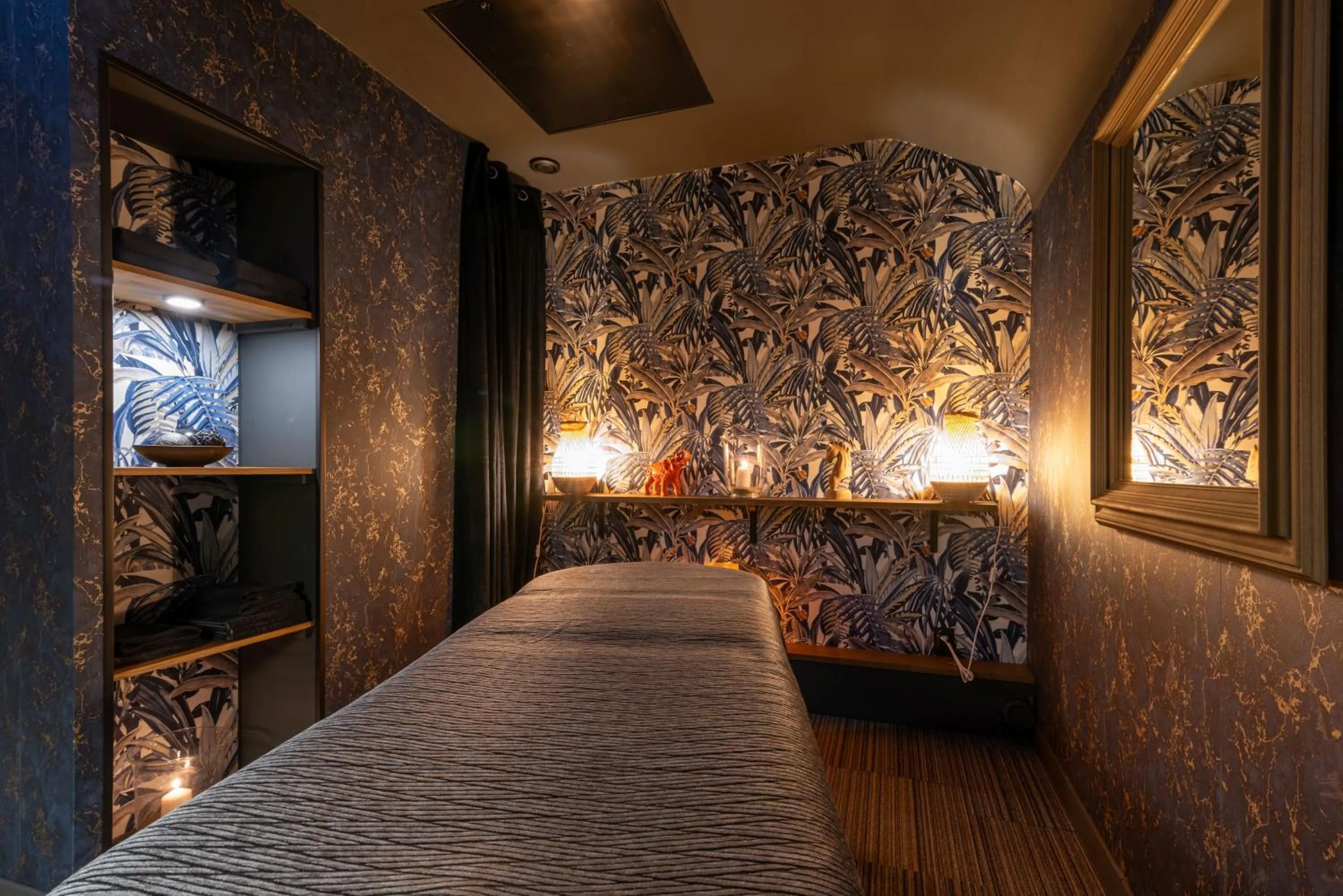 Massage, Bed in Carnac Lodge Hotel & Spa