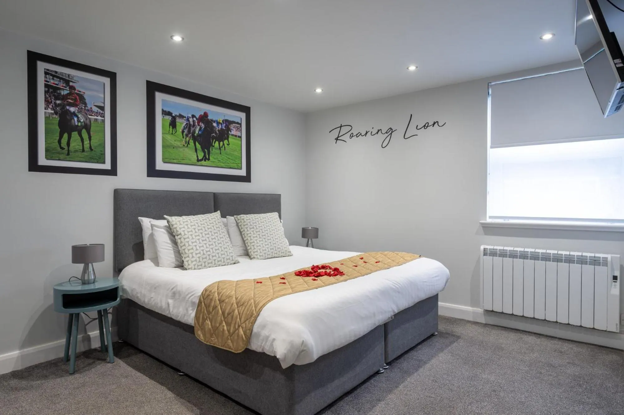 Bedroom, Bed in Stableside Hostel at York Racecourse