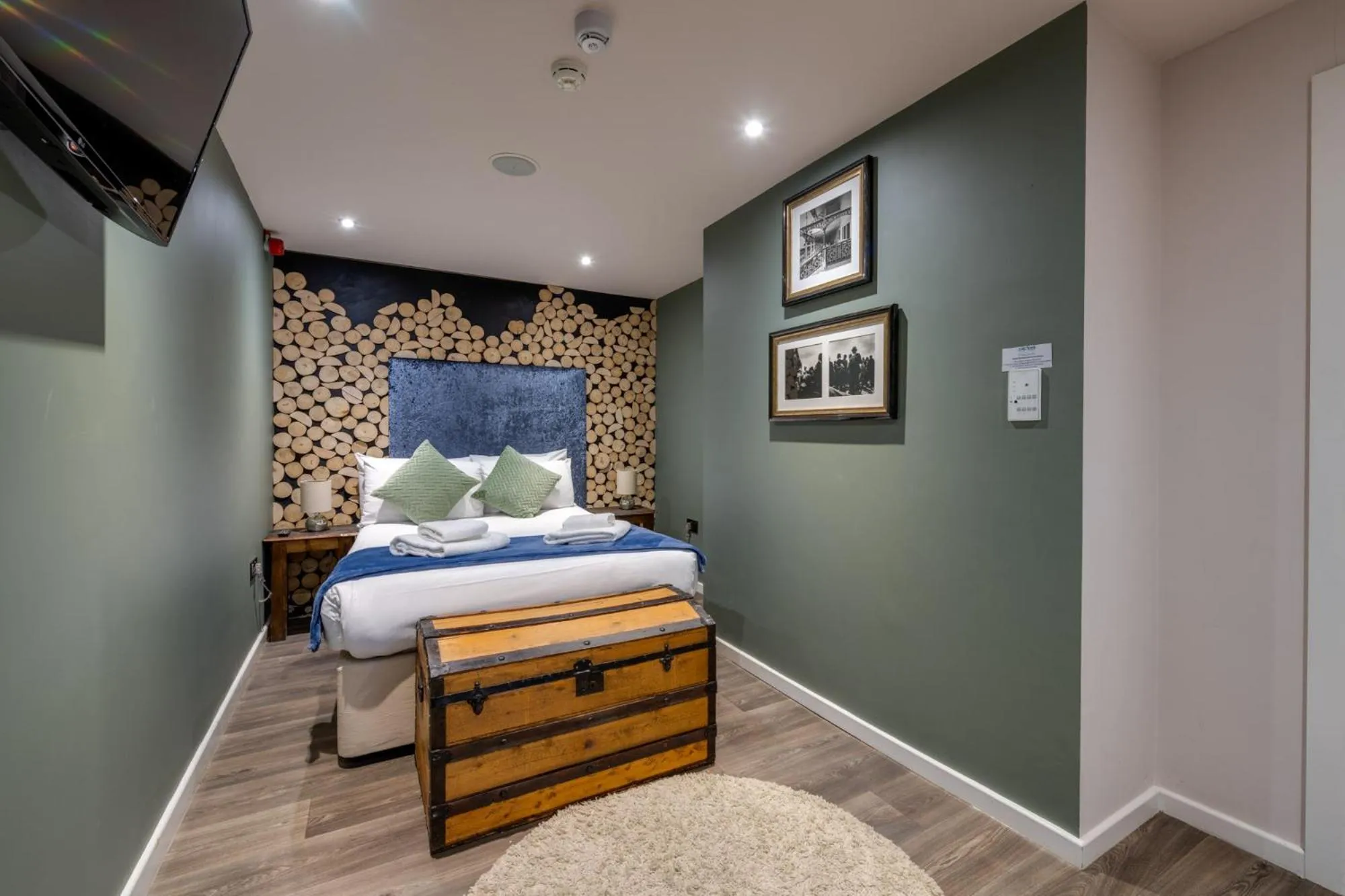 Photo of the whole room, Bed in Stableside Hostel at York Racecourse