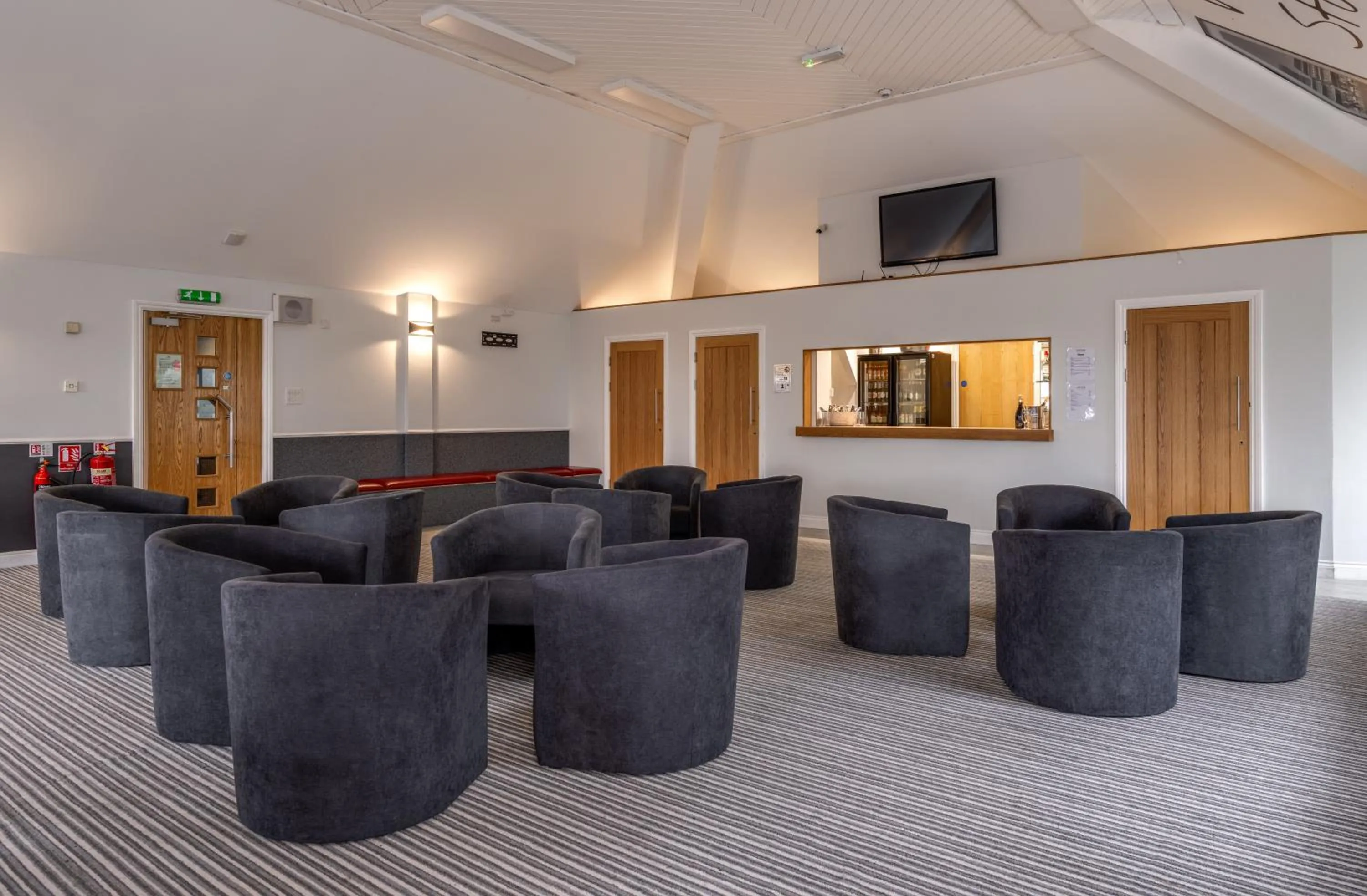 Meeting/conference room in Stableside Hostel at York Racecourse