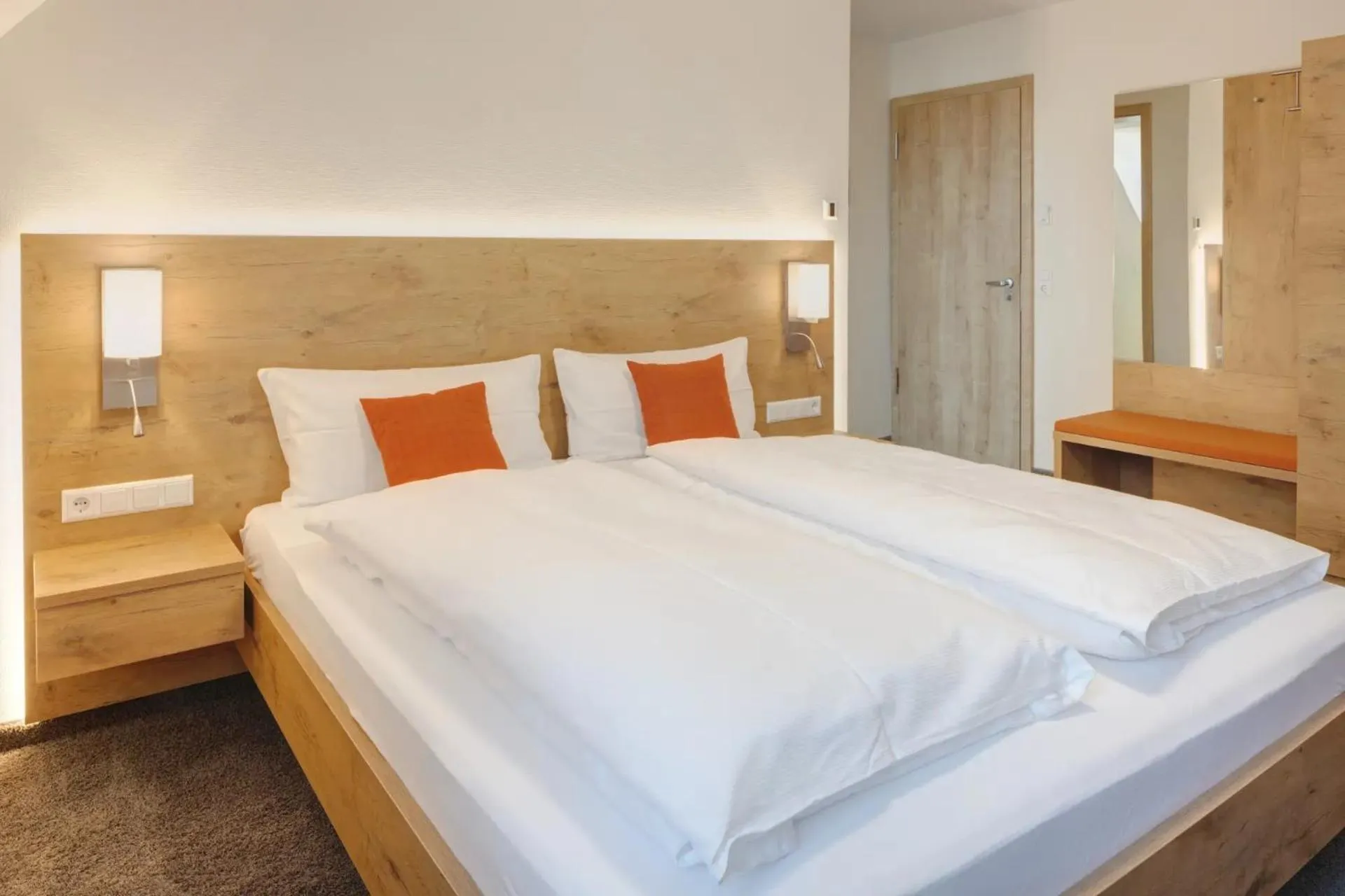 Photo of the whole room, Bed in Landhotel Steigenhaus