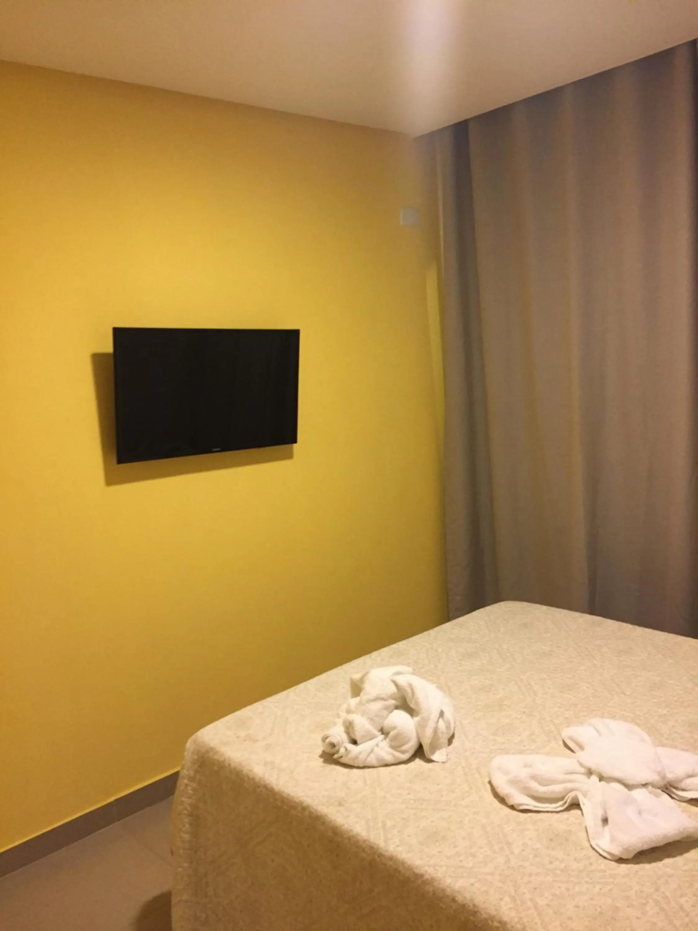 Bed in Manawa Beach Flats Prime