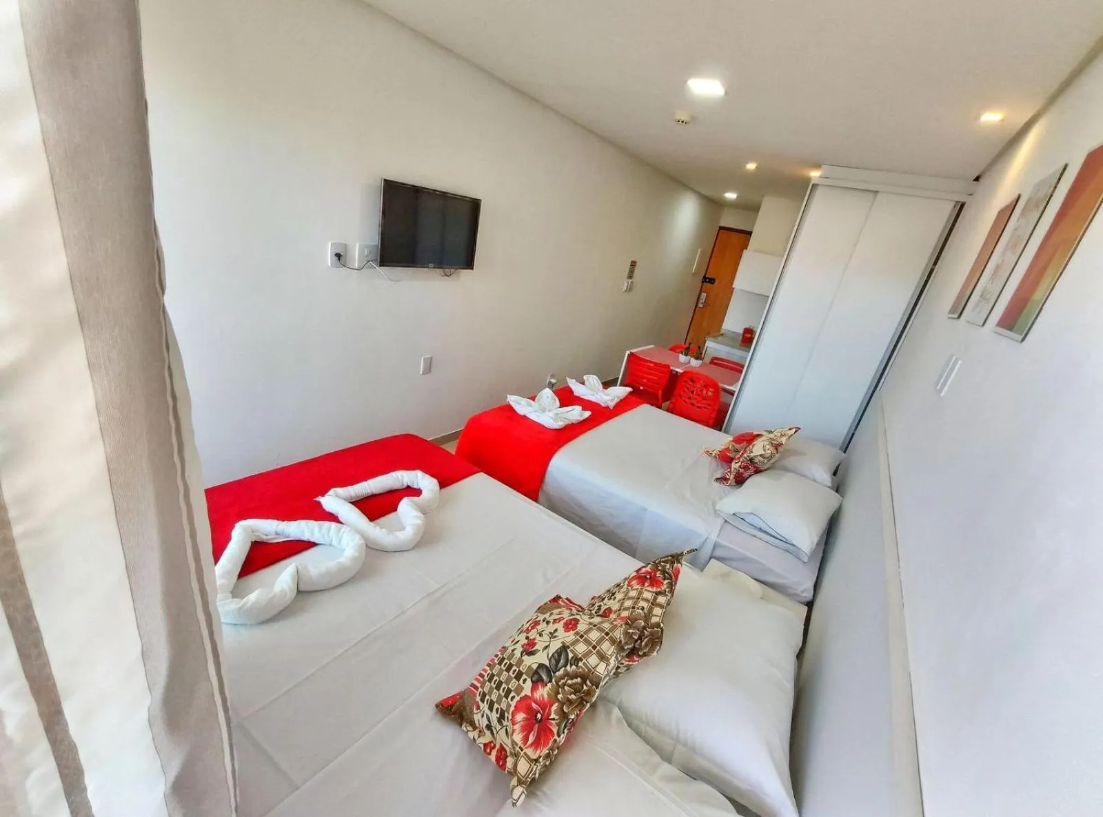 Bed in Manawa Beach Flats Prime