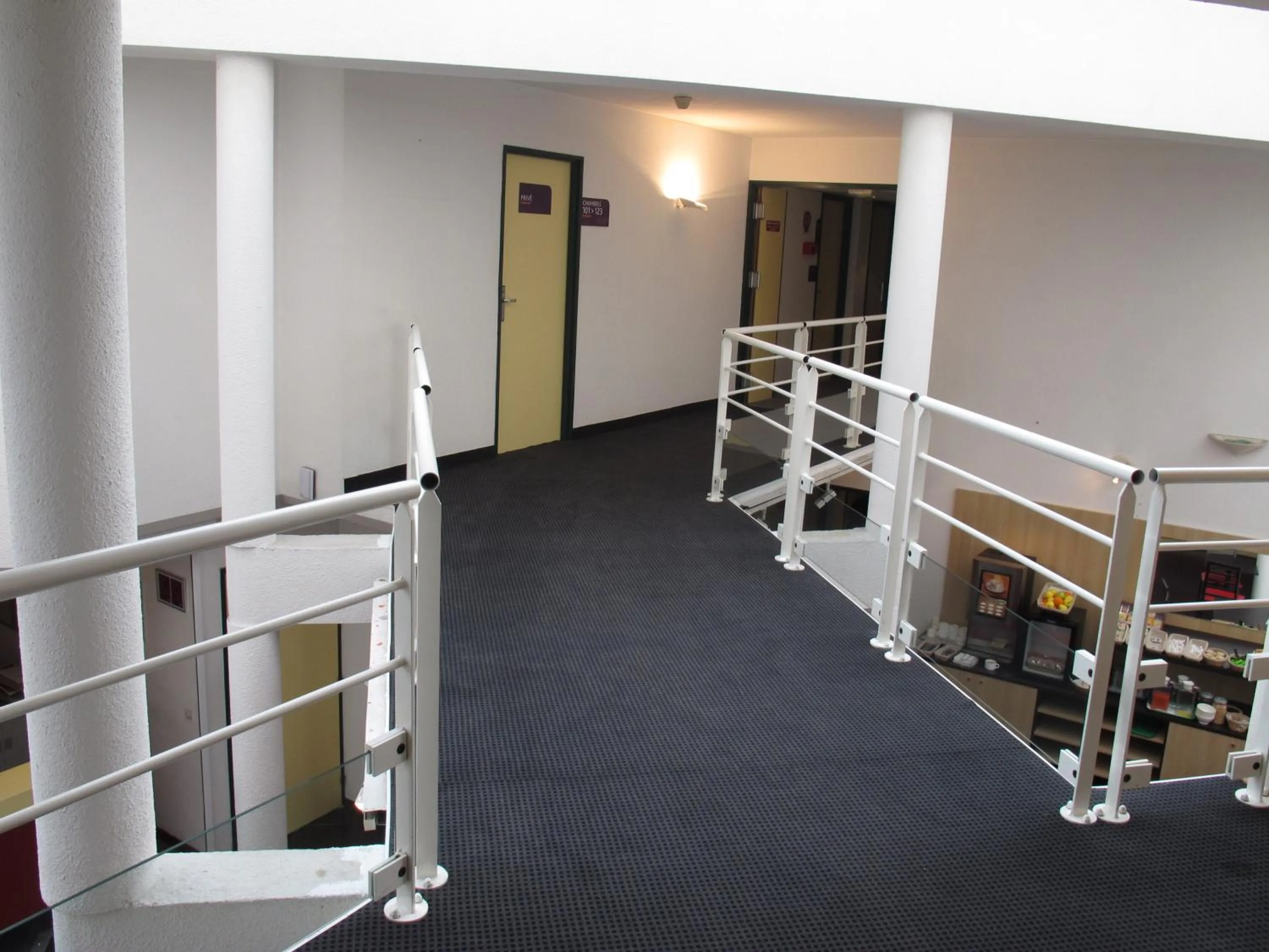 Day in Initial by Balladins Béthune