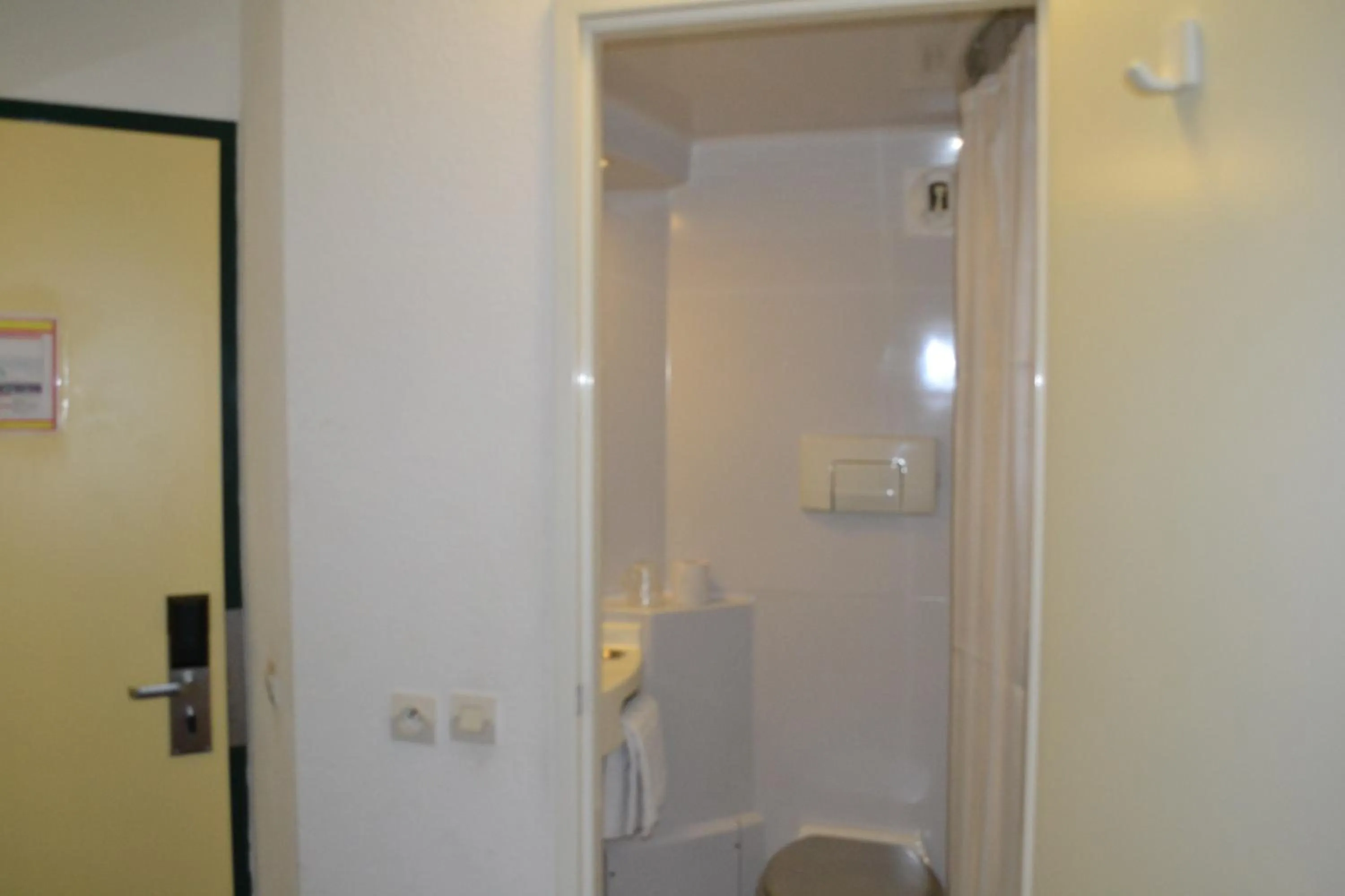 Bathroom in Initial by Balladins Béthune