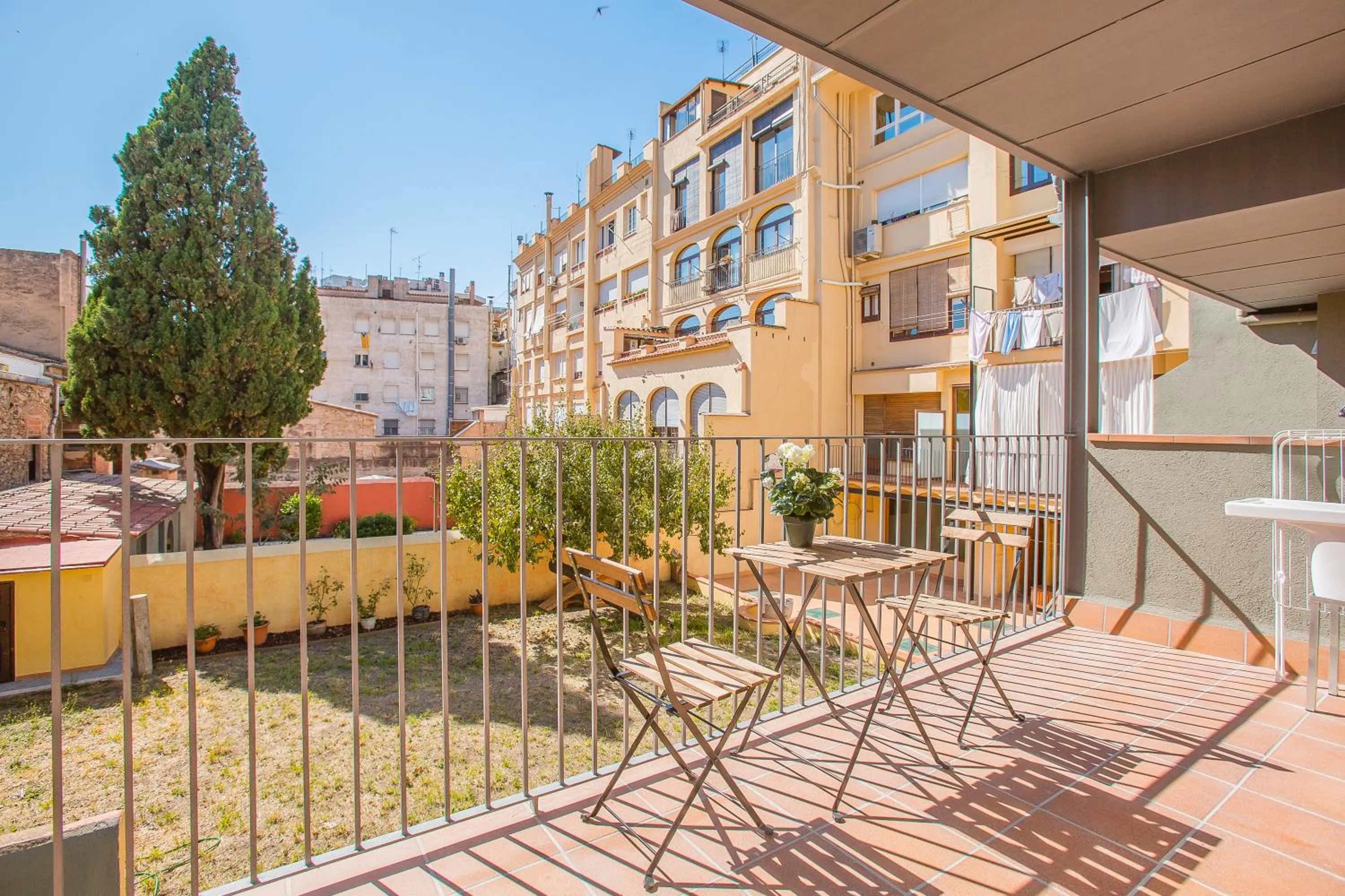 View (from property/room) in Flateli -Plaça Catalunya 3-2