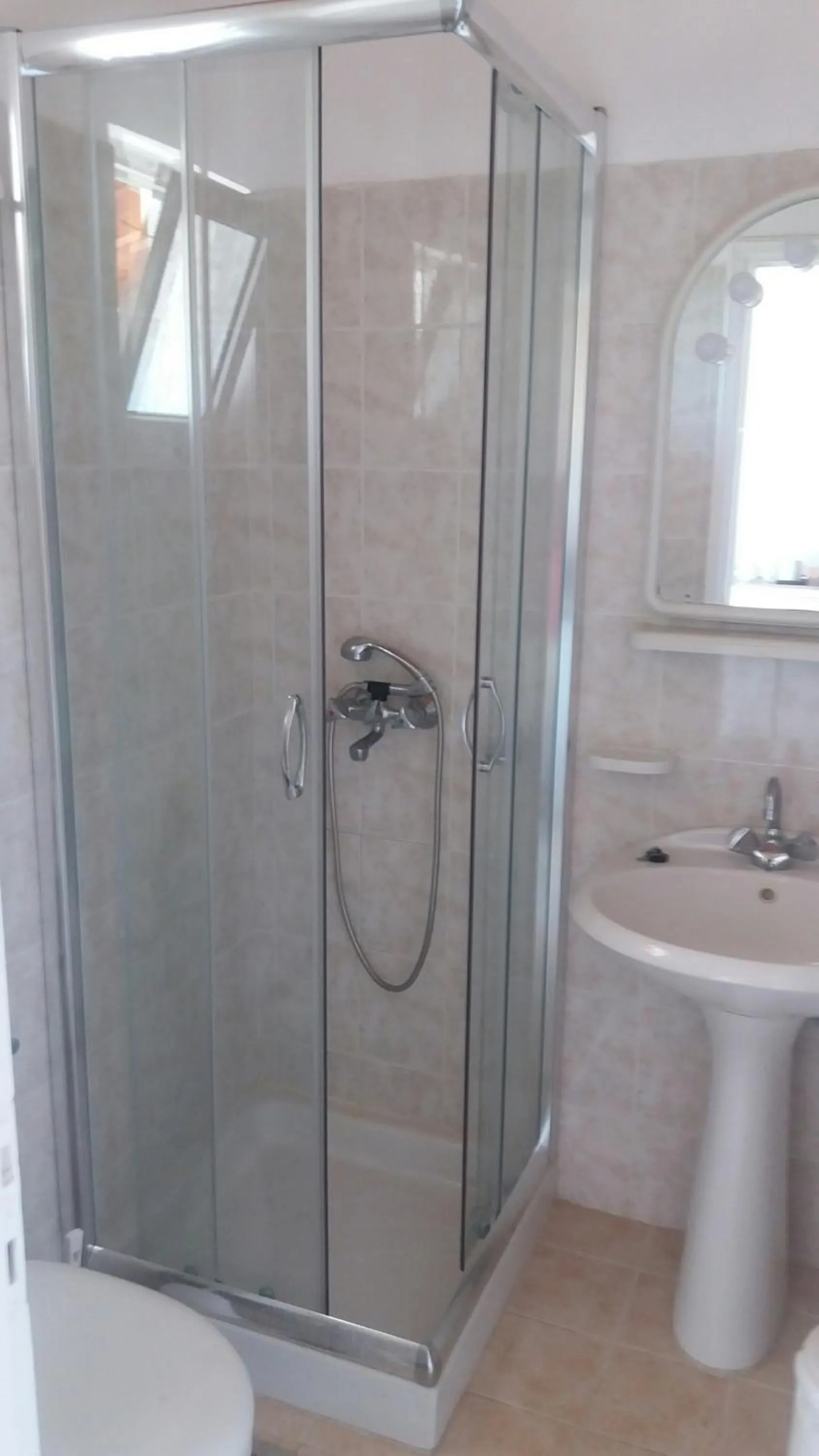 Bathroom in Giannis Studios