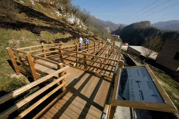 Hiking in Iraipe Santuario de Arantzazu Hotel