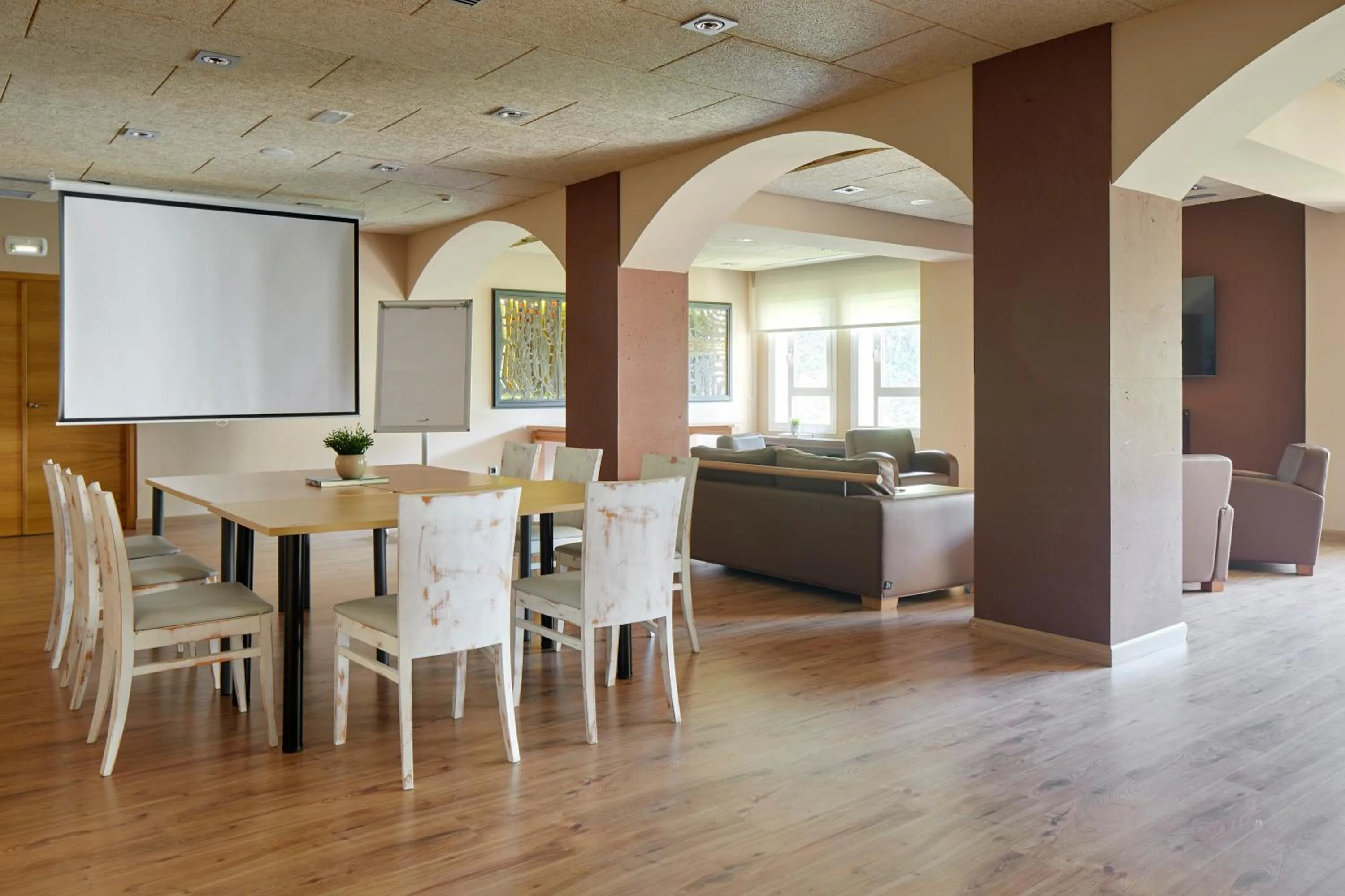 Living room in Iraipe Santuario de Arantzazu Hotel