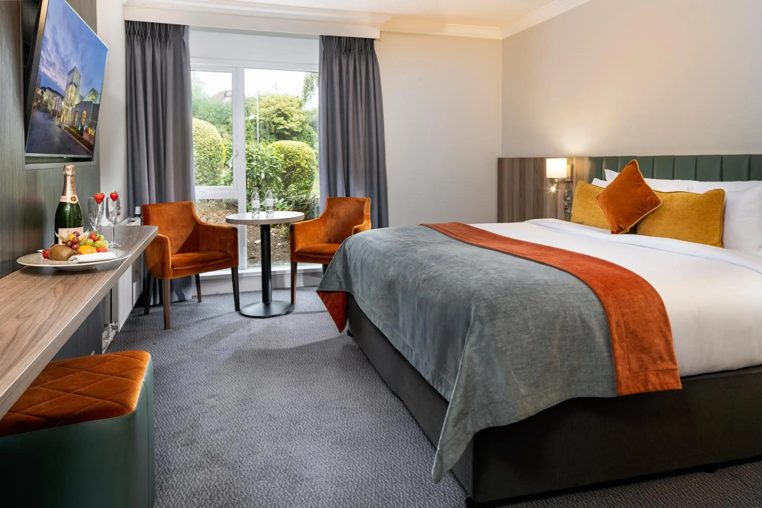 King Room in Greenhills Hotel Limerick King Room in Greenhills Hotel Limerick