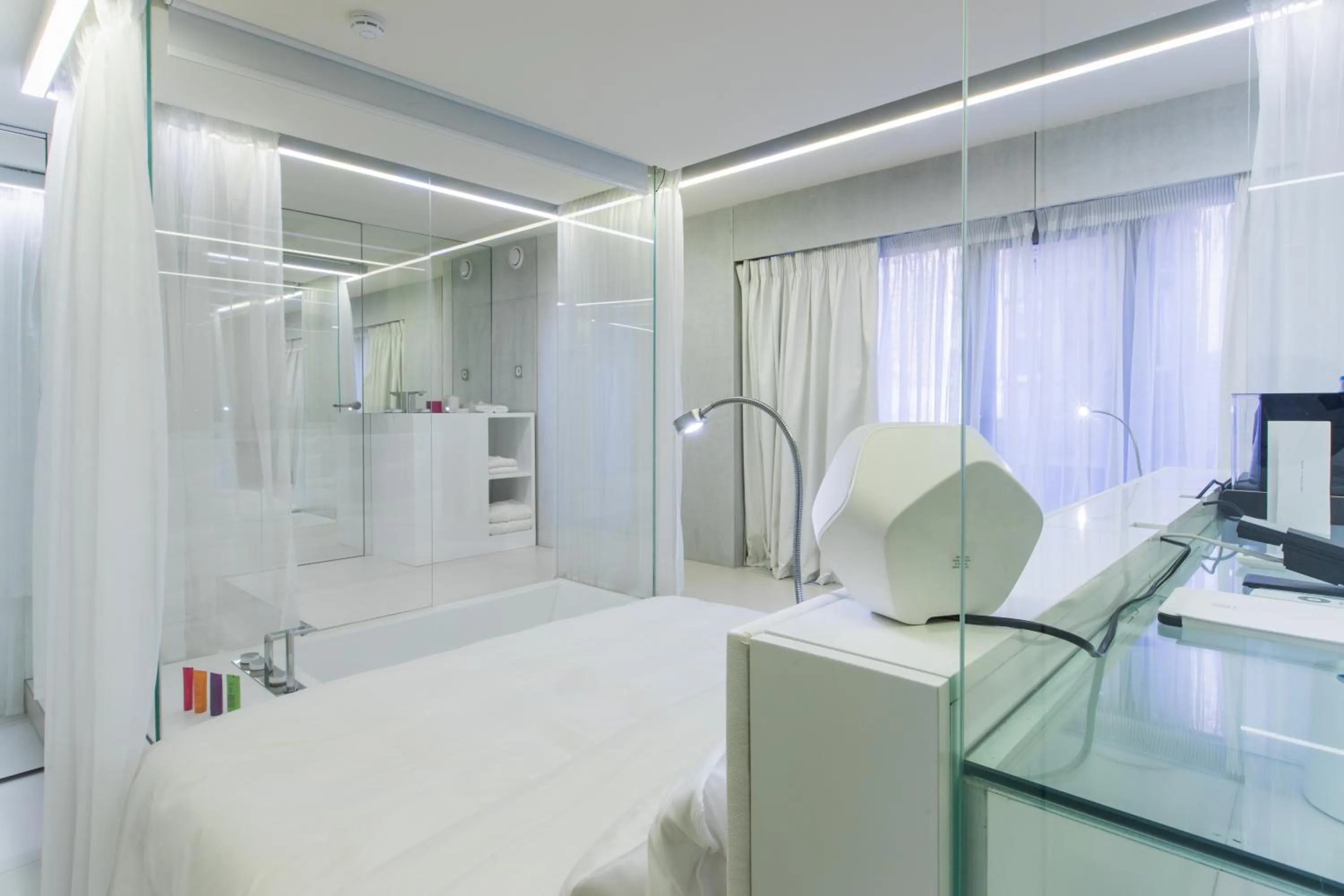 Photo of the whole room, Bathroom in The Grove Design Hotel