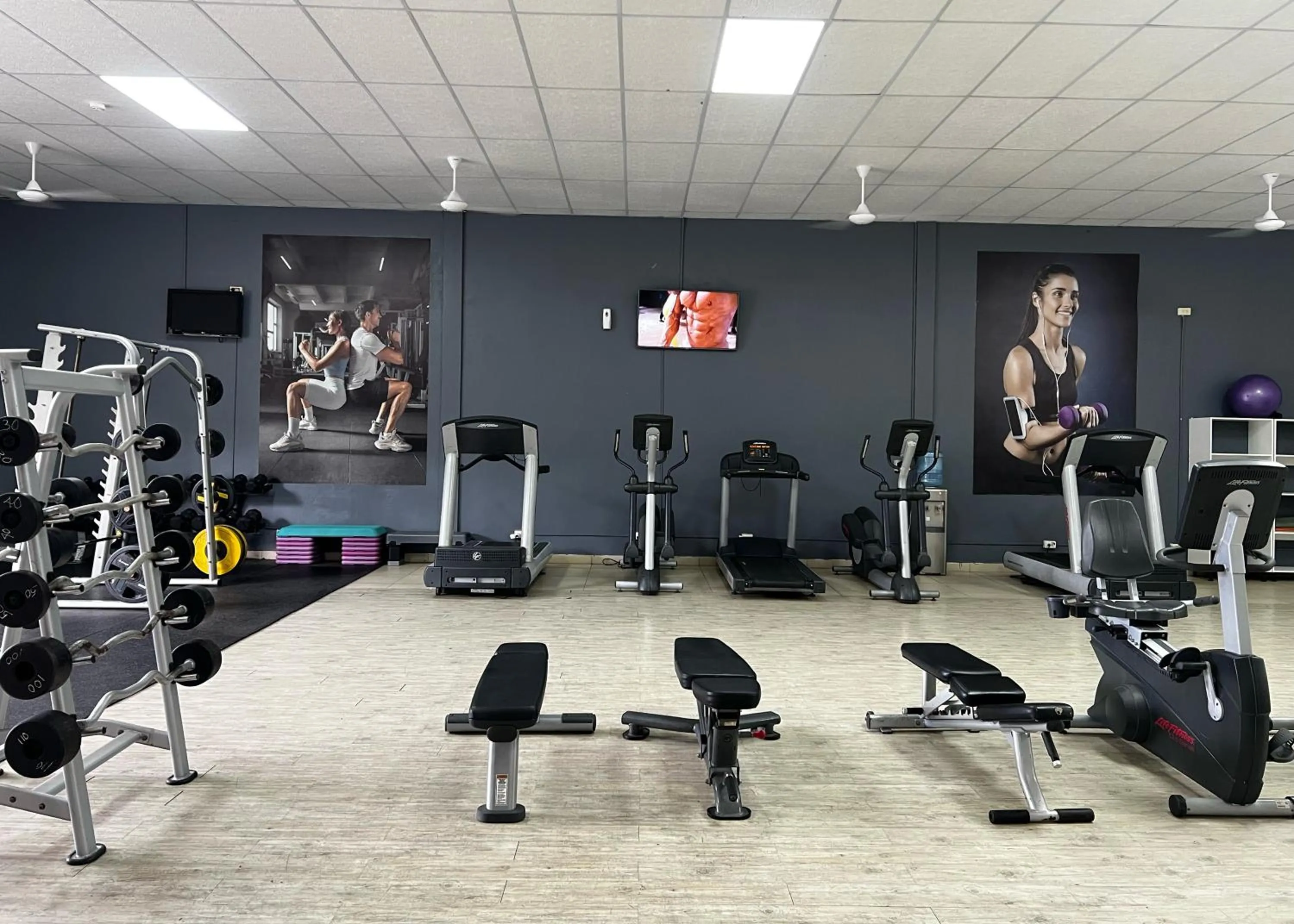 Fitness centre/facilities in Paseo Suites El Valle, Luxury Apartments