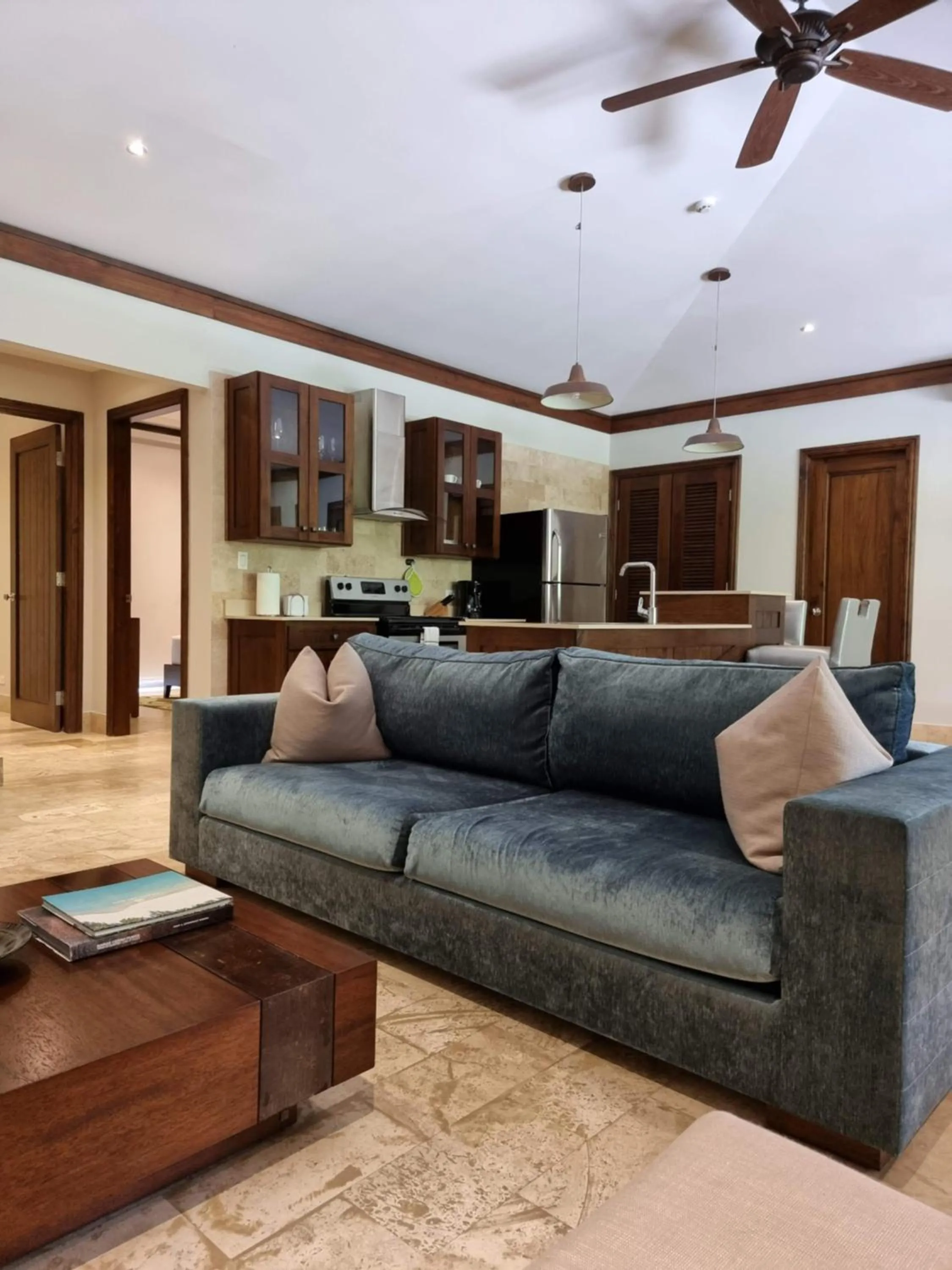 Living room in Paseo Suites El Valle, Luxury Apartments