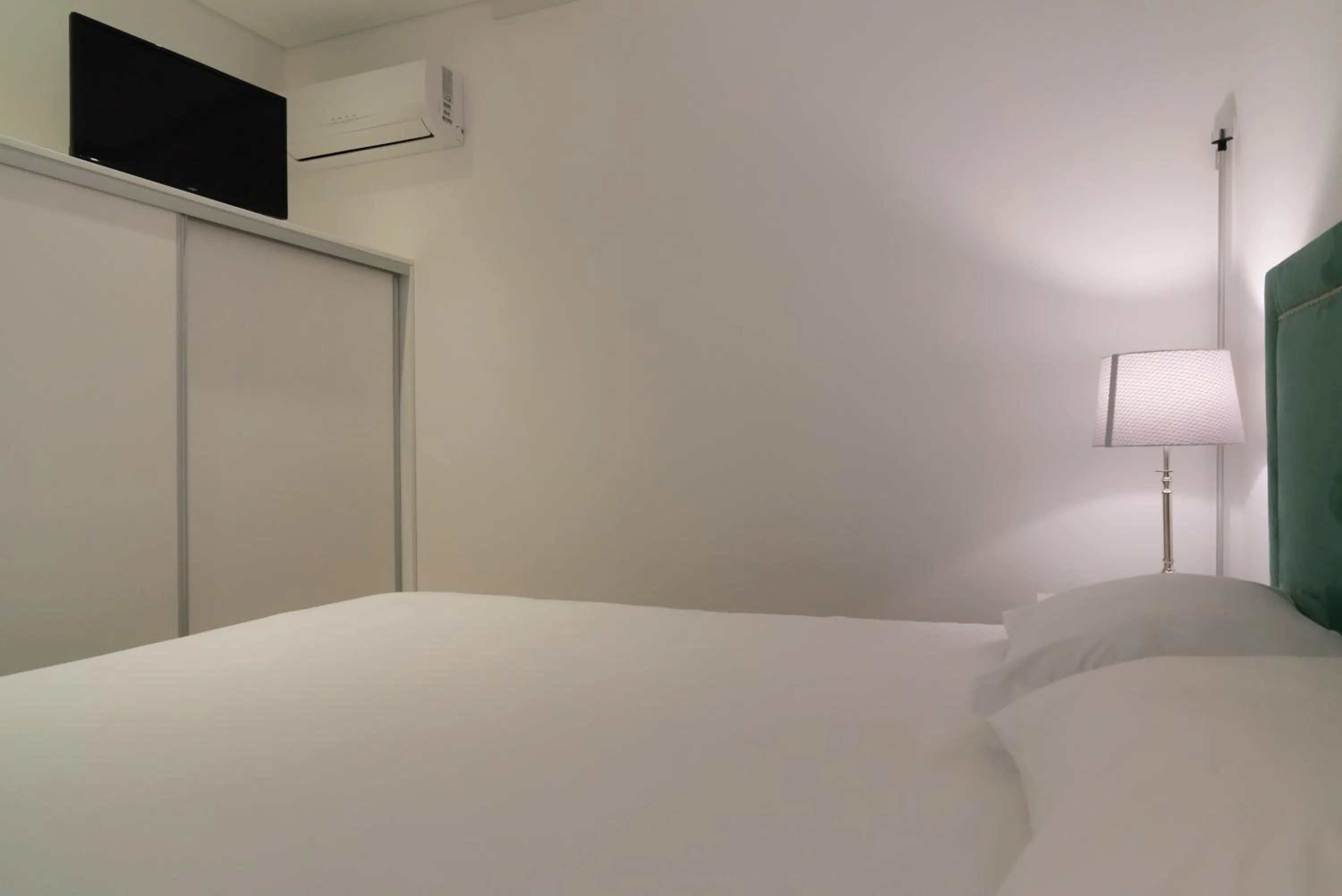 Bed in Bracara Guest House "Mosteiro" - "Falperra"
