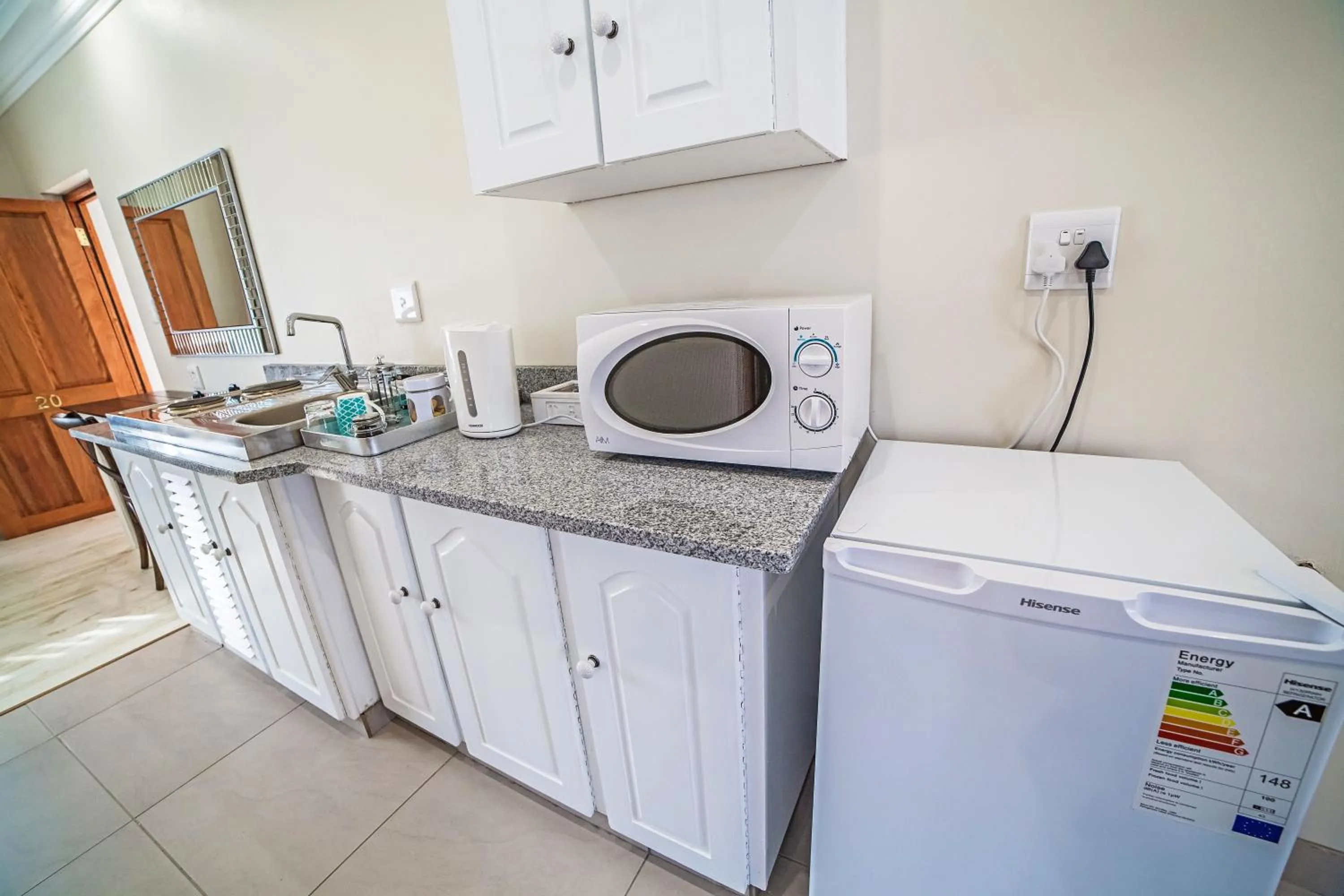 Kitchen or kitchenette in AnnVilla Guesthouse
