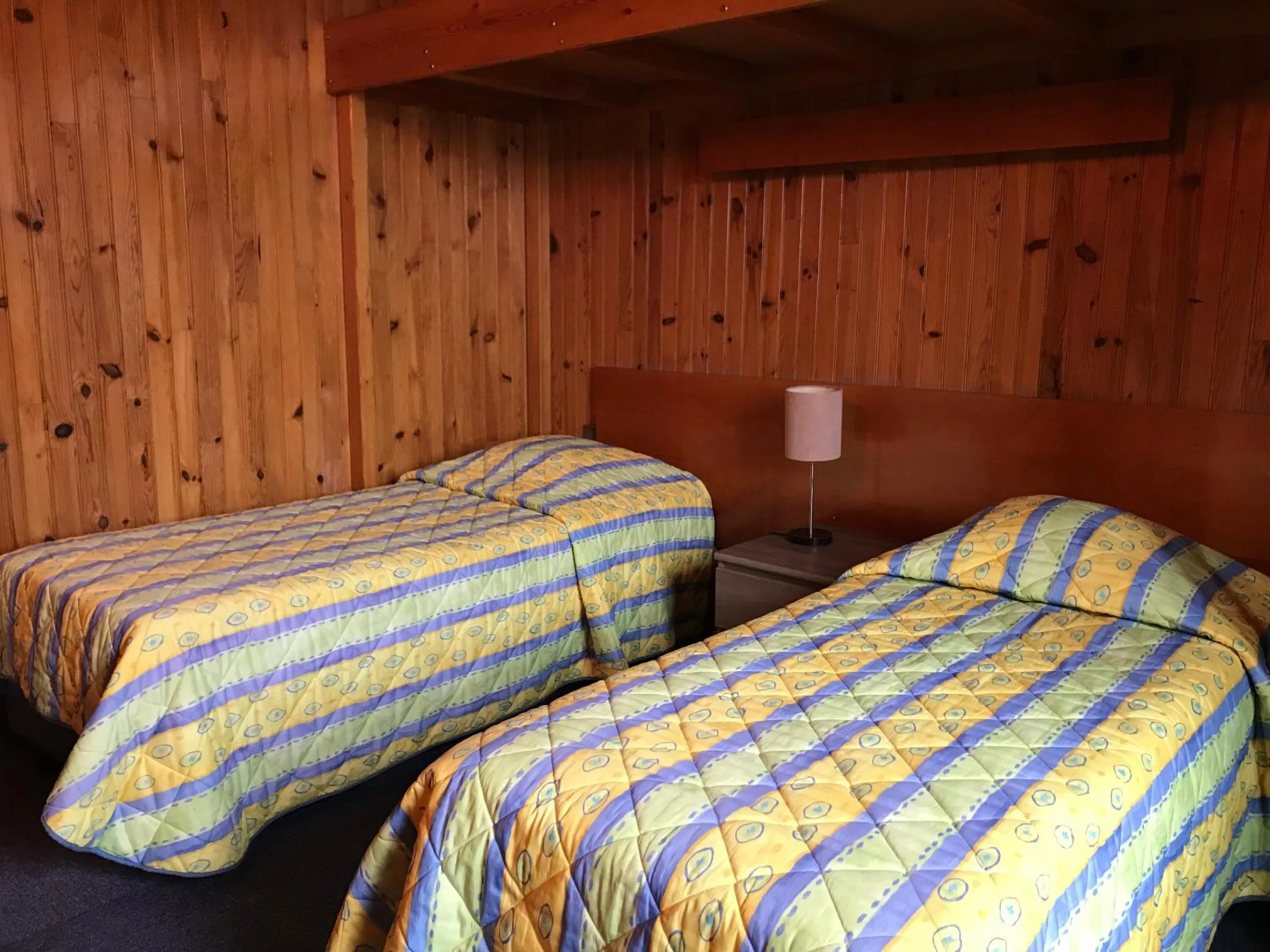 Bed in Logis hôtel & Restaurant - Auberge de la Forêt