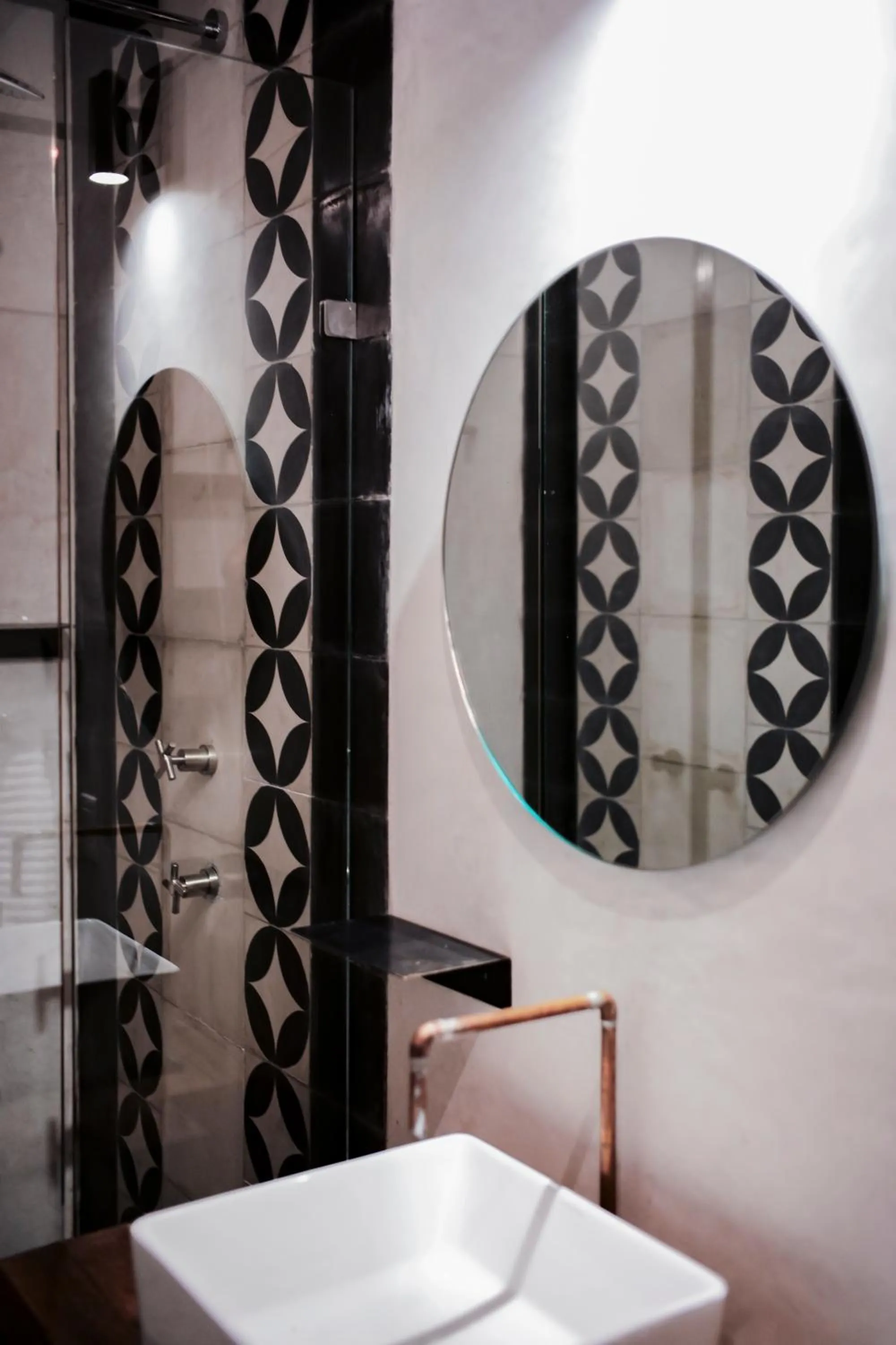 Bathroom in Hotel Los Amantes