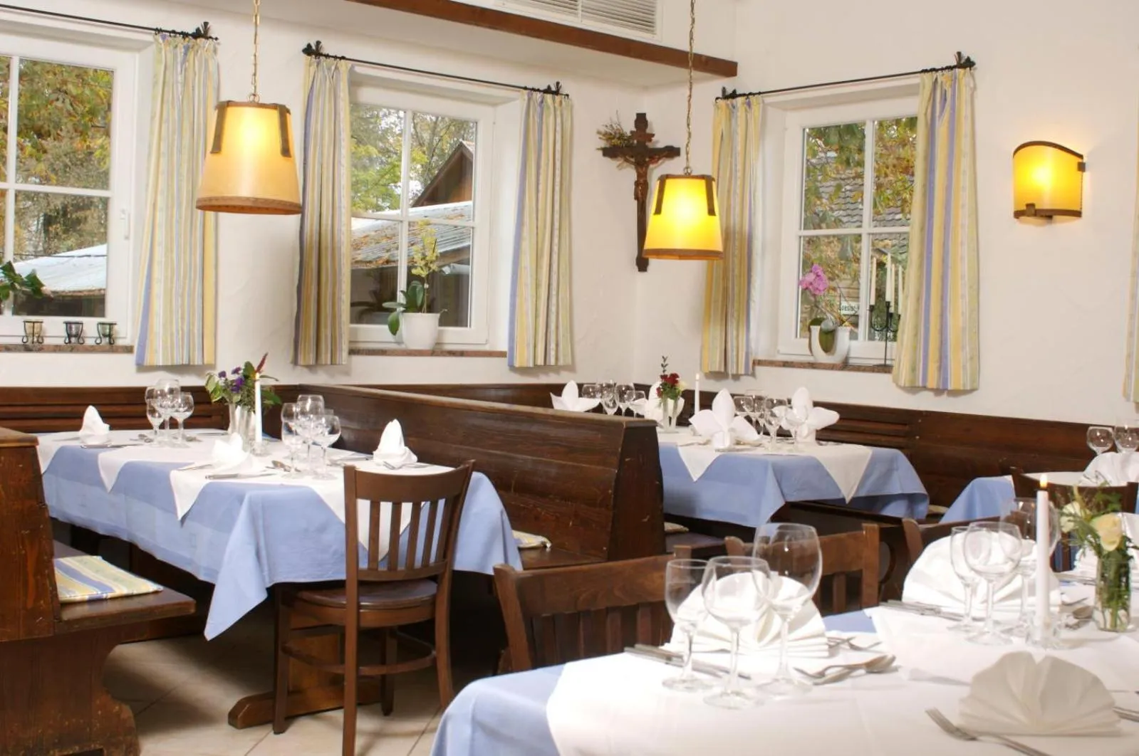 Restaurant/places to eat in Hotel Gasthof Seefelder Hof