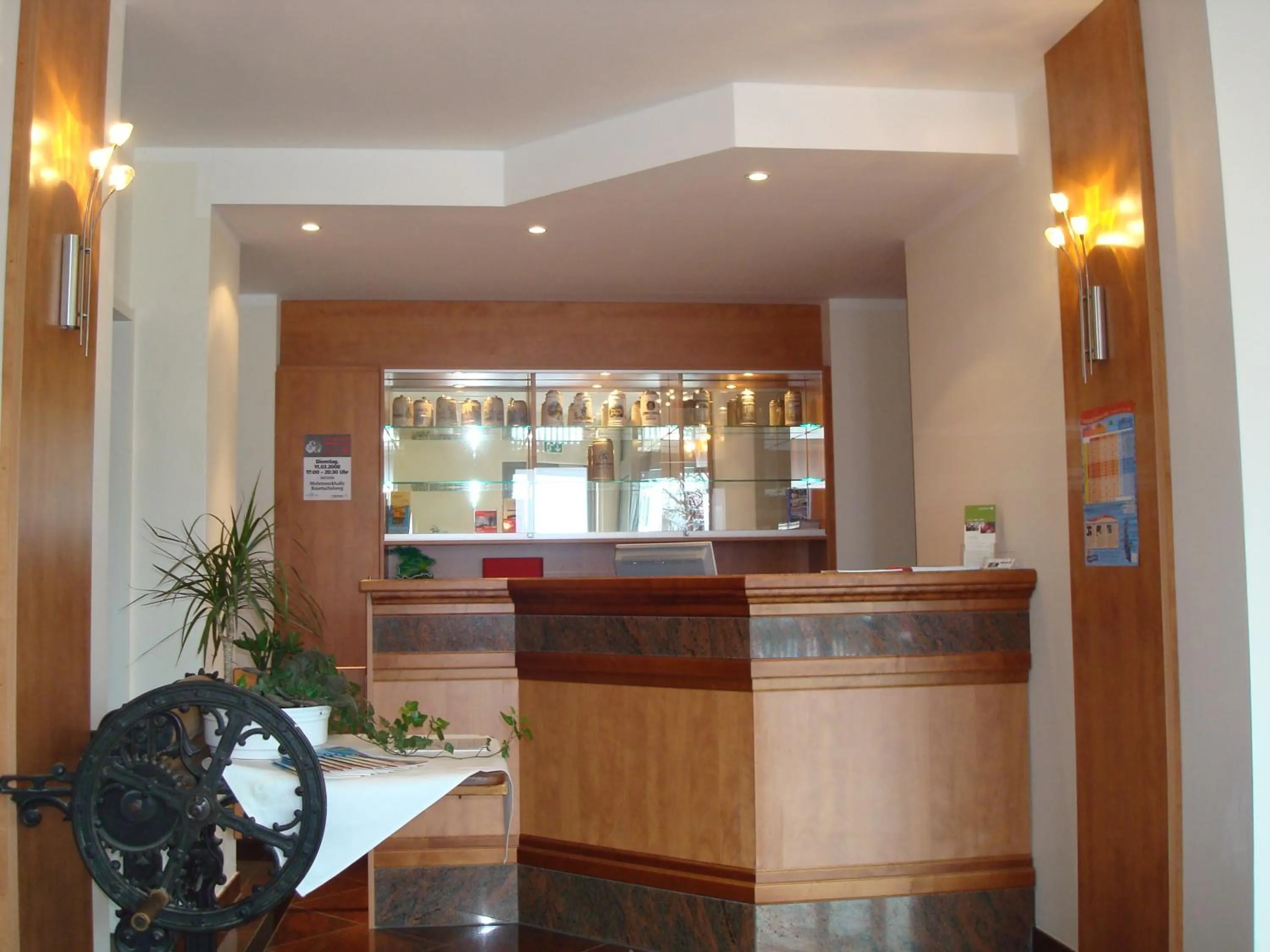 Lobby or reception in Hotel Gasthof Seefelder Hof