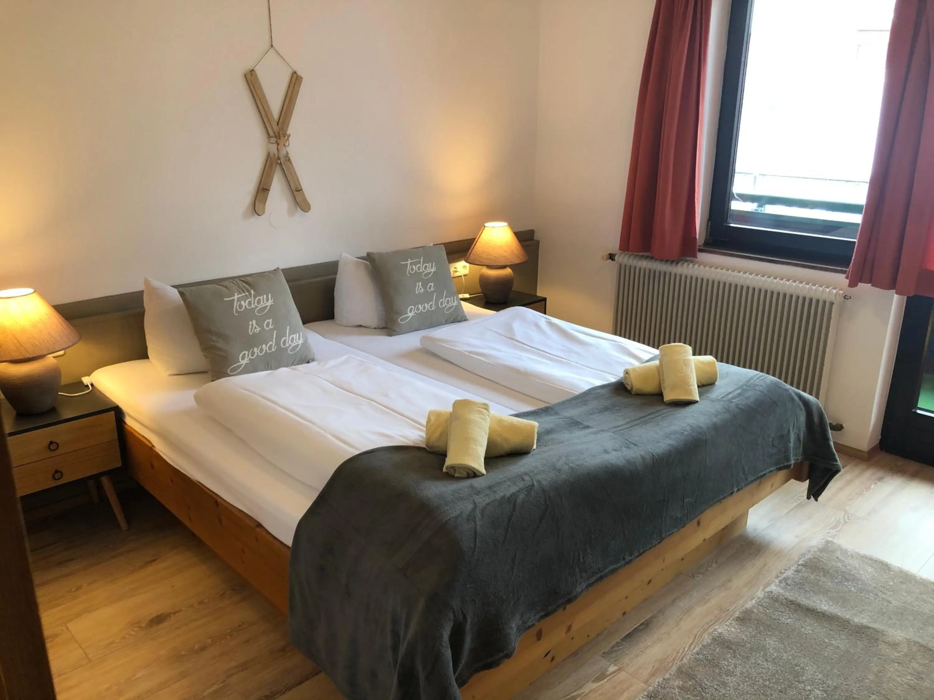 Photo of the whole room, Bed in Magali's, Bed & Breakfast - inclusive Summer Card